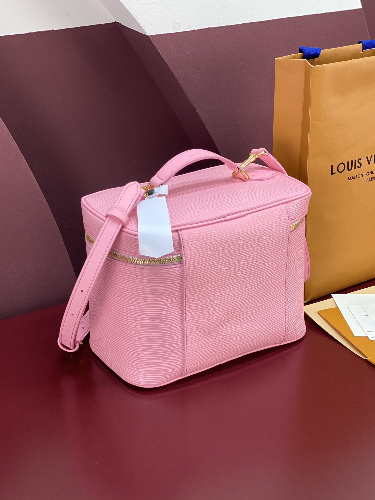 LV 루이비통 M25857 라지 파우치백 가방