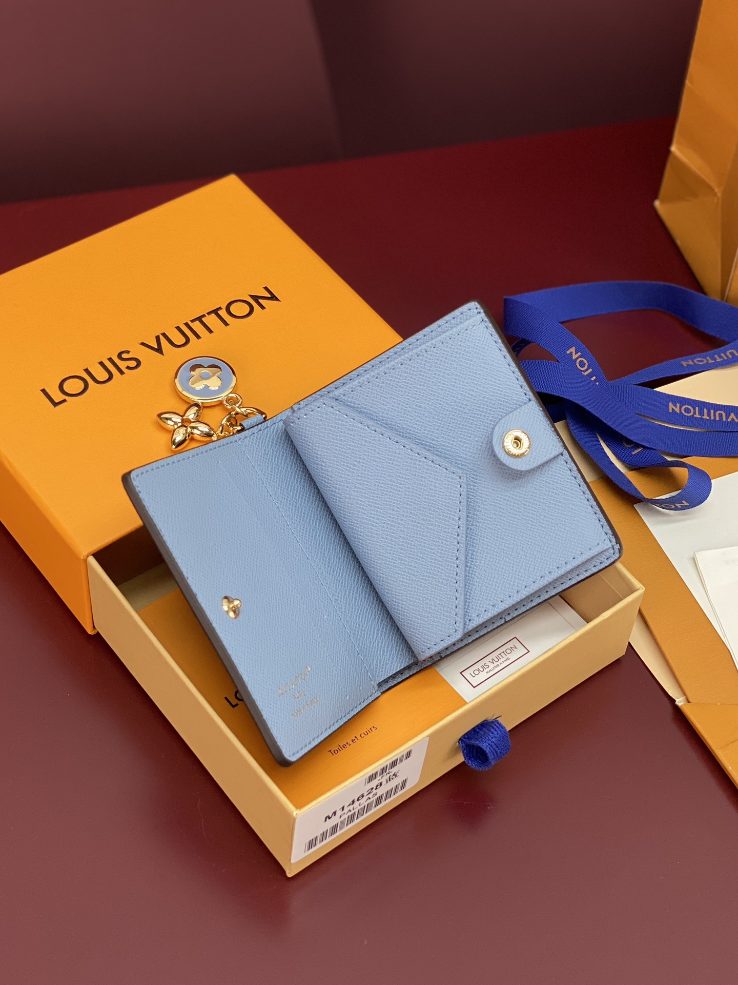 LV 루이비통 M14628 참 포켓 지갑 월렛