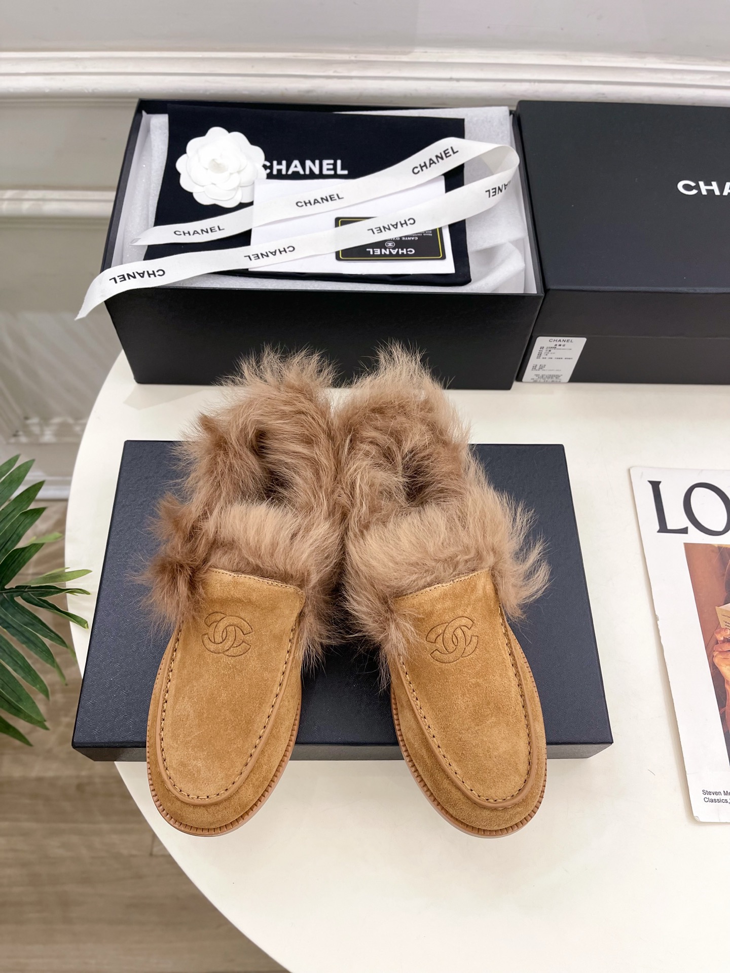 Chanel 샤넬 더블 C 롱헤어 빈티지 로퍼 신발