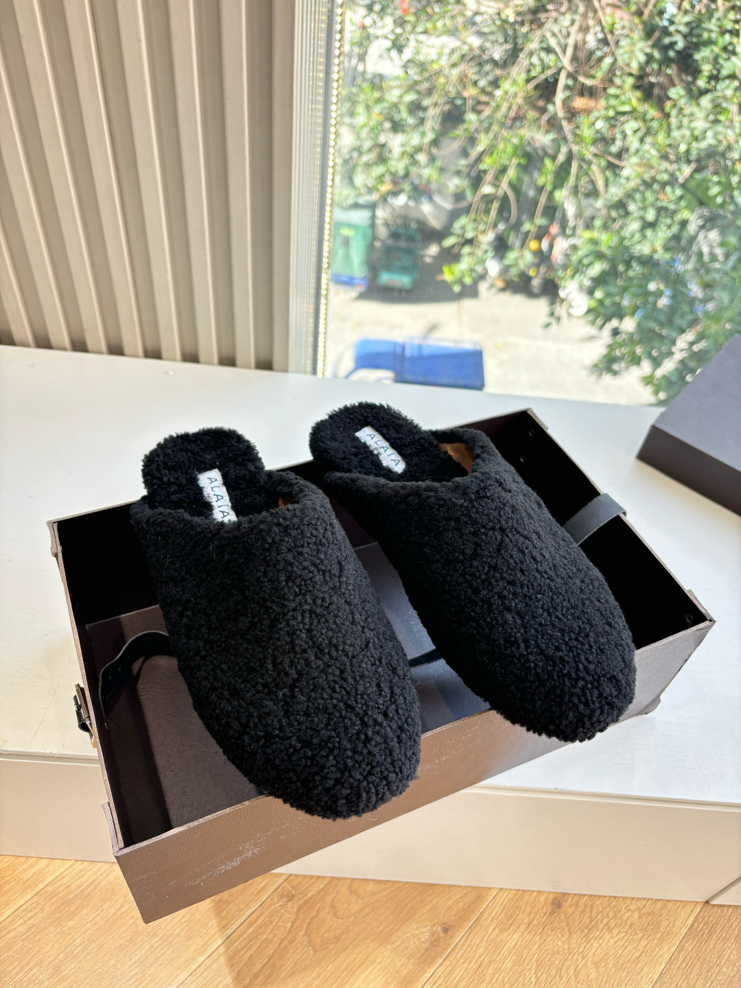 ALAIA 알라이아 양털 슈즈 신발