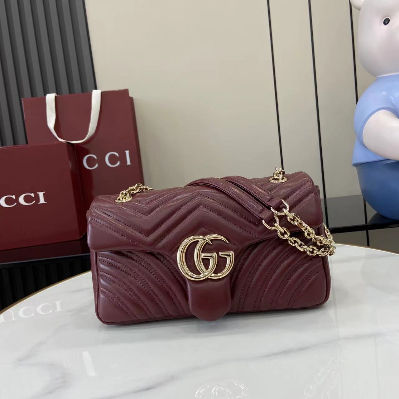 GUCCI 구찌 체인 핸드백 숄더백 가방 라지