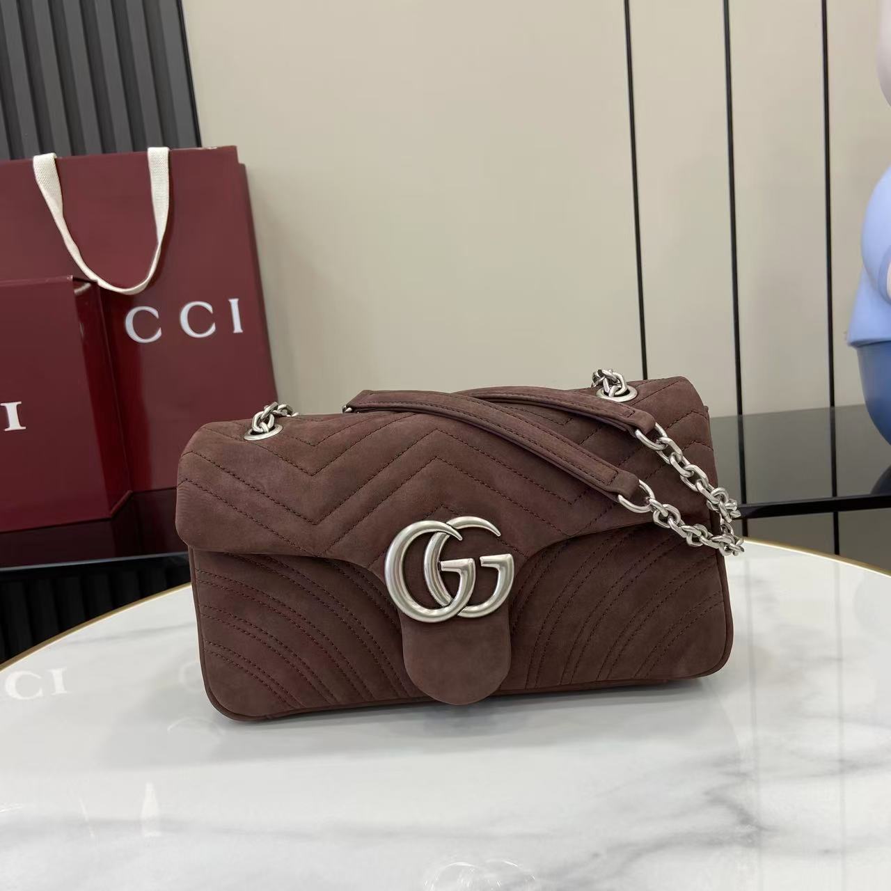 GUCCI 구찌 체인 핸드백 숄더백 가방 라지