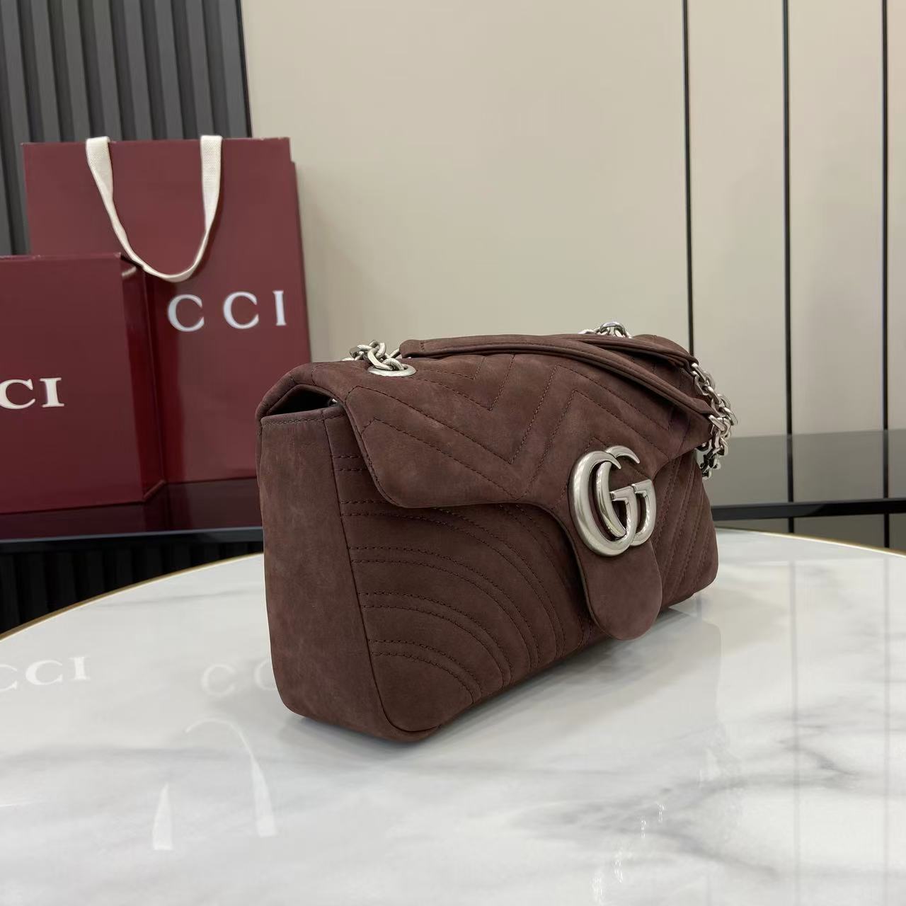 GUCCI 구찌 체인 핸드백 숄더백 가방 라지