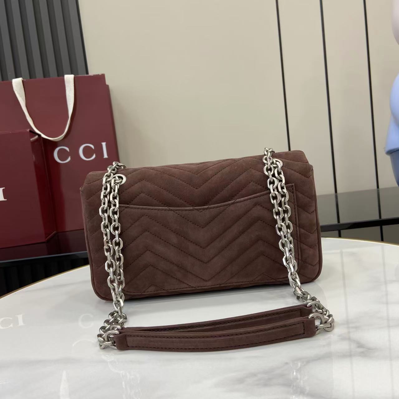 GUCCI 구찌 체인 핸드백 숄더백 가방 라지