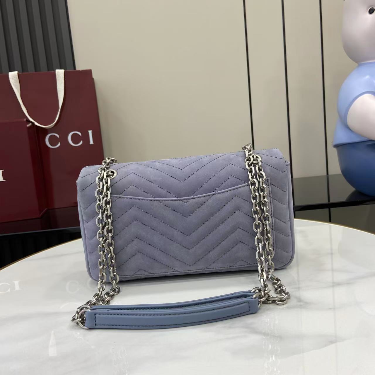 GUCCI 구찌 체인 핸드백 숄더백 가방 라지