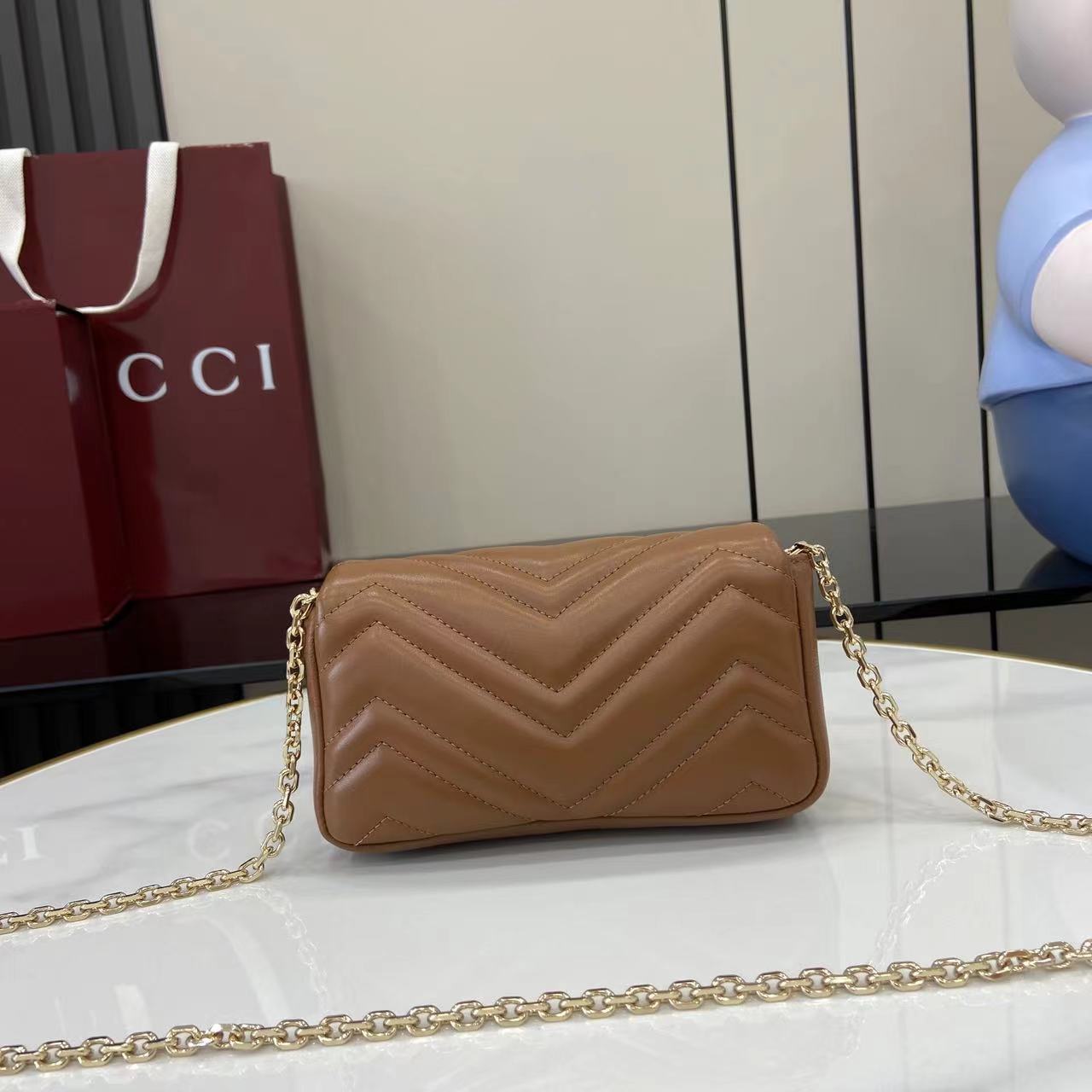 GUCCI 구찌 체인 핸드백 숄더백 가방 스몰