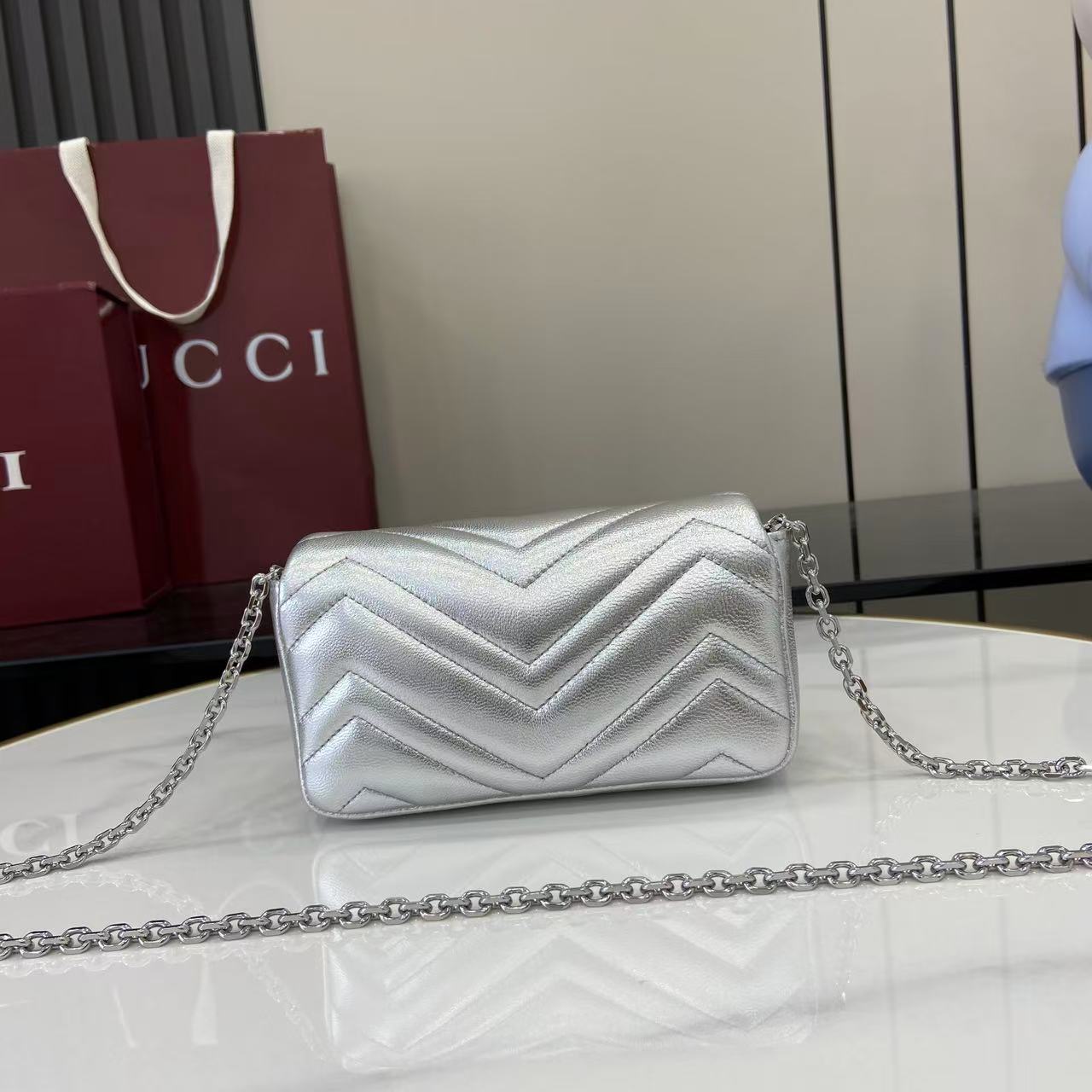 GUCCI 구찌 체인 핸드백 숄더백 가방 스몰