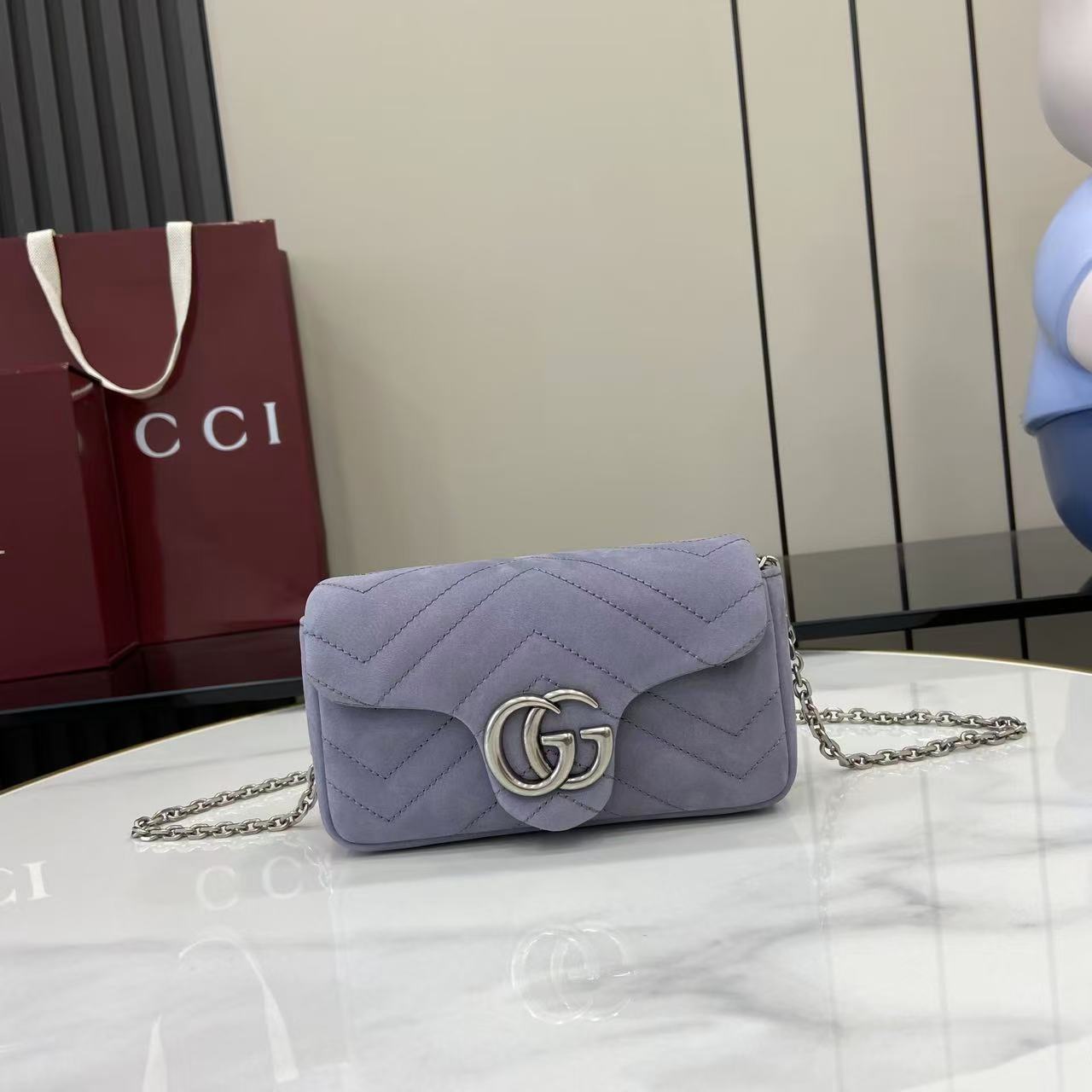 GUCCI 구찌 체인 핸드백 숄더백 가방 스몰