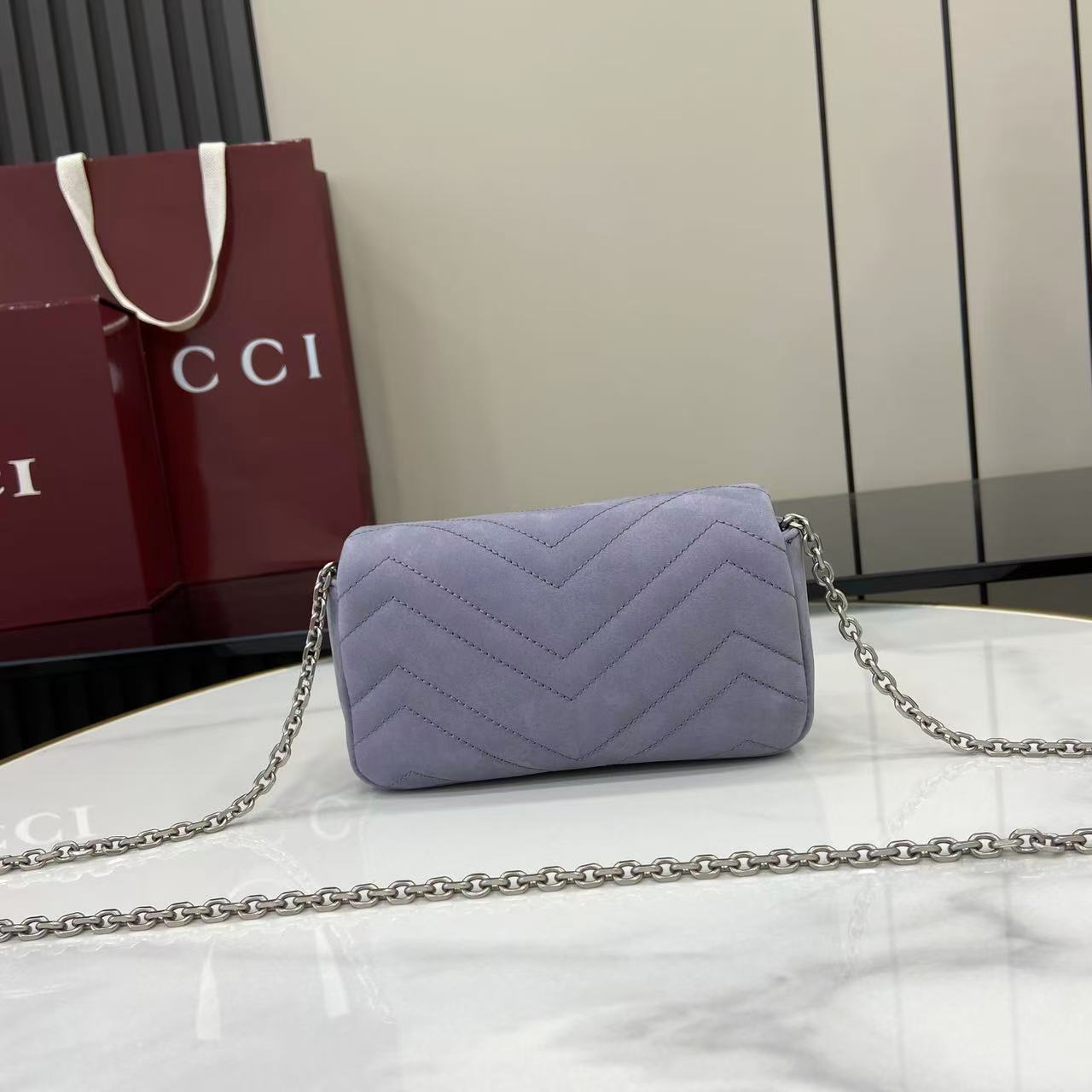 GUCCI 구찌 체인 핸드백 숄더백 가방 스몰