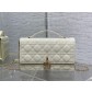 Dior CD 디올 중형 미디움 진주 체인 클러치백 가방