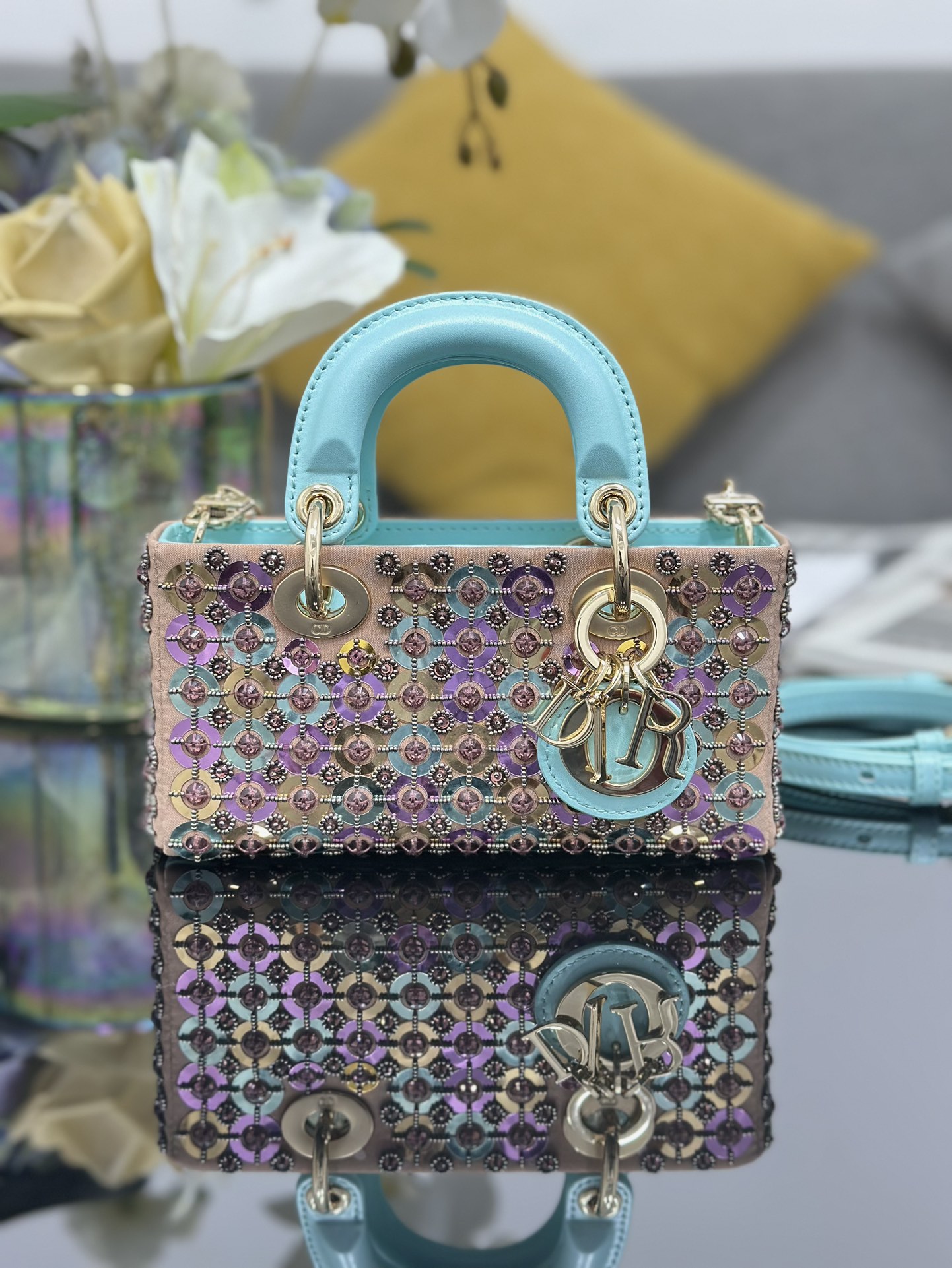 Lady D-Joy Dior 디올 레이디 디조이 미니자 비즈 장식 숄더백 토트백 가방