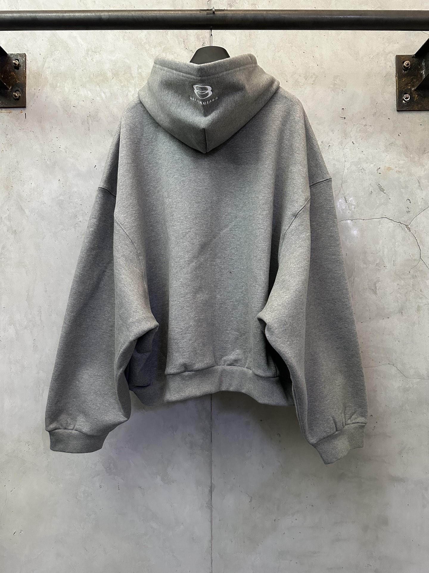 Balenciaga 발렌시아가 쇼콜렉션 더블링 자수 후드 집업 의류