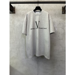 VALENTINO 발렌티노 빅 V 레터링 프린트 반팔 티셔츠 의류