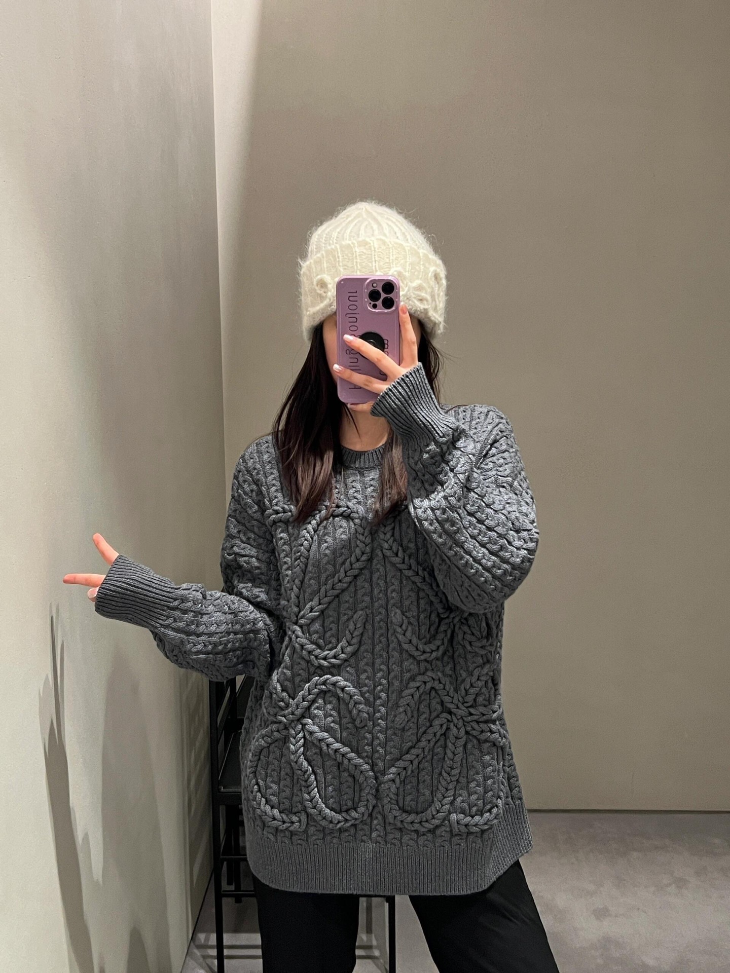 LOEWE Anagram 로에베 아나그램 케이블 니트 의류