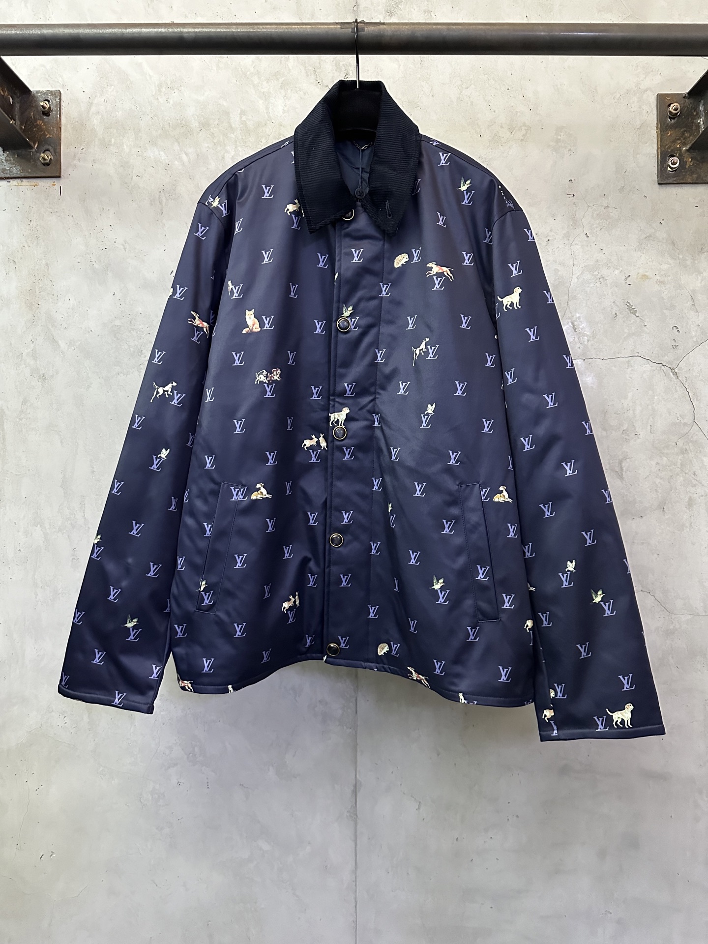 LOUIS VUITTON LV 루이비통 코듀로이 카라 애니멀 프린트 재킷 자켓 의류