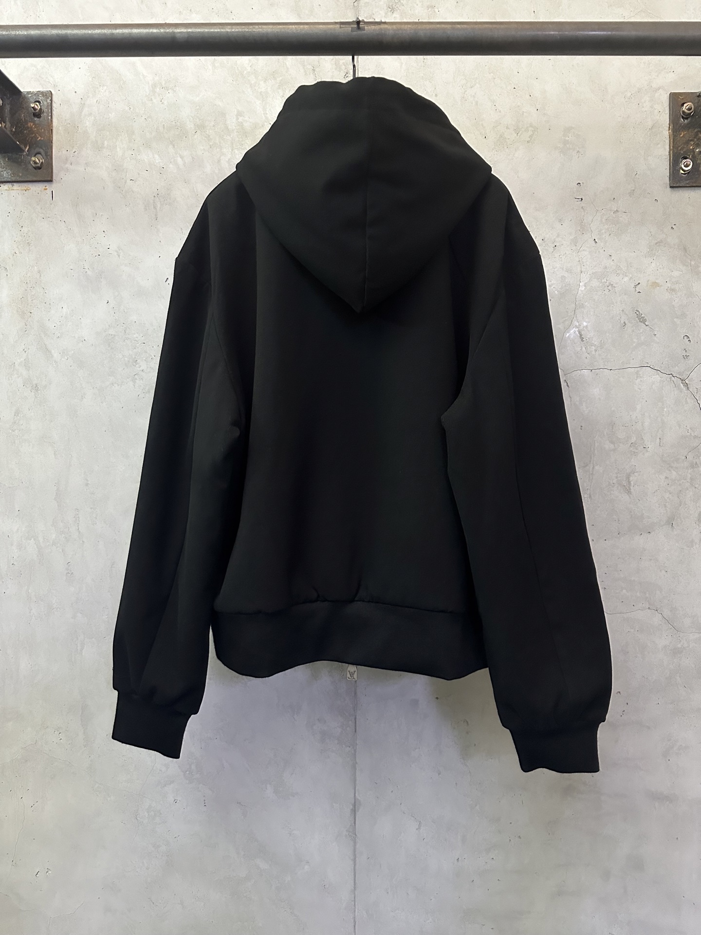 LOUIS VUITTON LV 루이비통 핸드스티치 로고 테크 코튼·울 후드 집업 자켓 의류