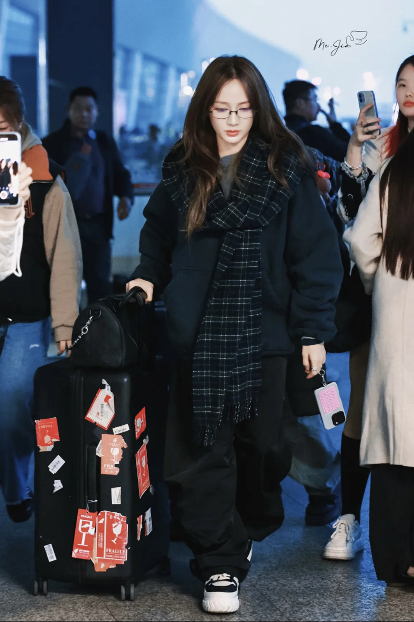 Balenciaga 발렌시아가 쇼카드 더블 후드 레이어드 후드 집업 자켓 의류