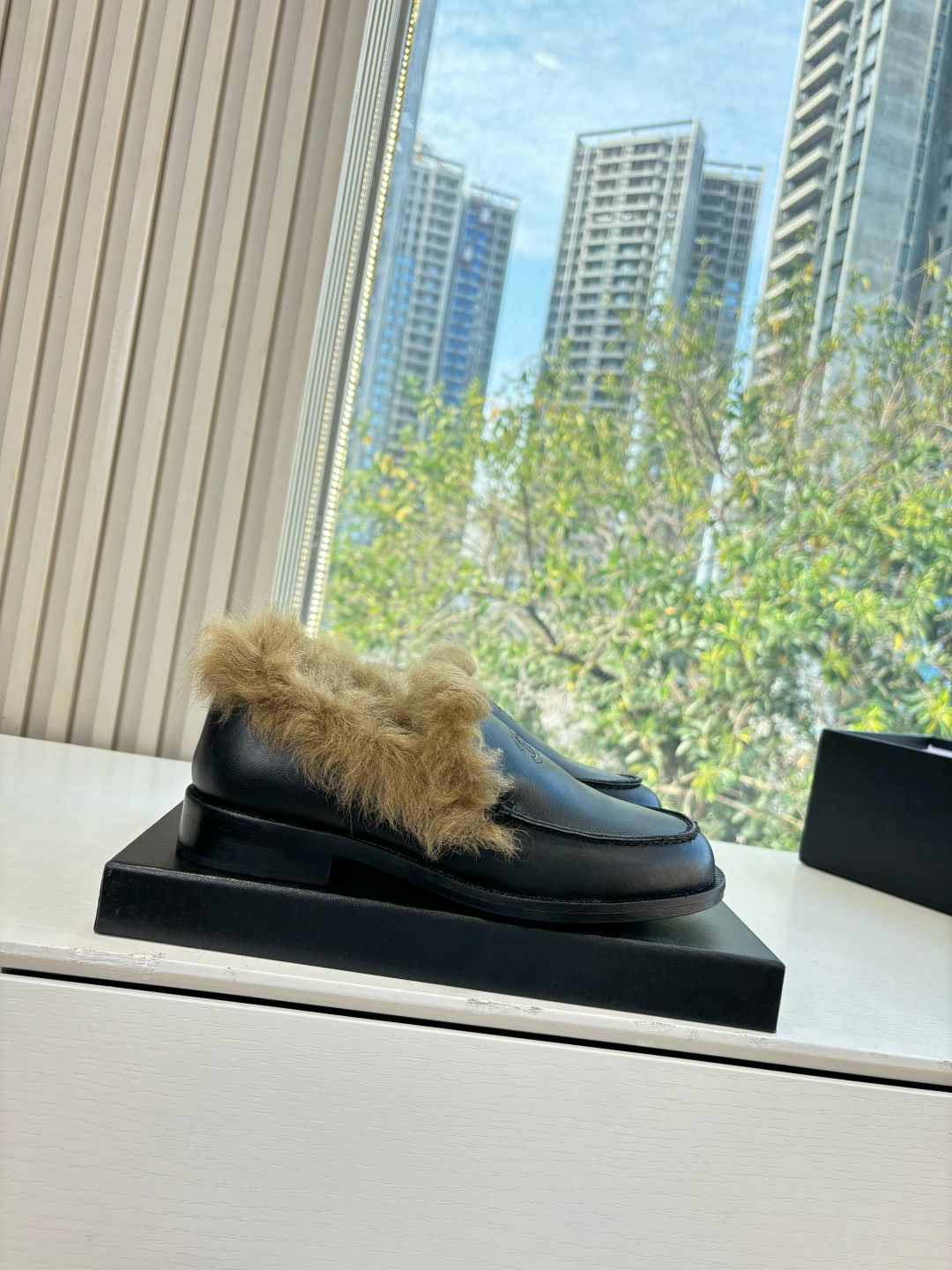 CHANEL 샤넬 여성용 복고풍 마리제인 로퍼 신발