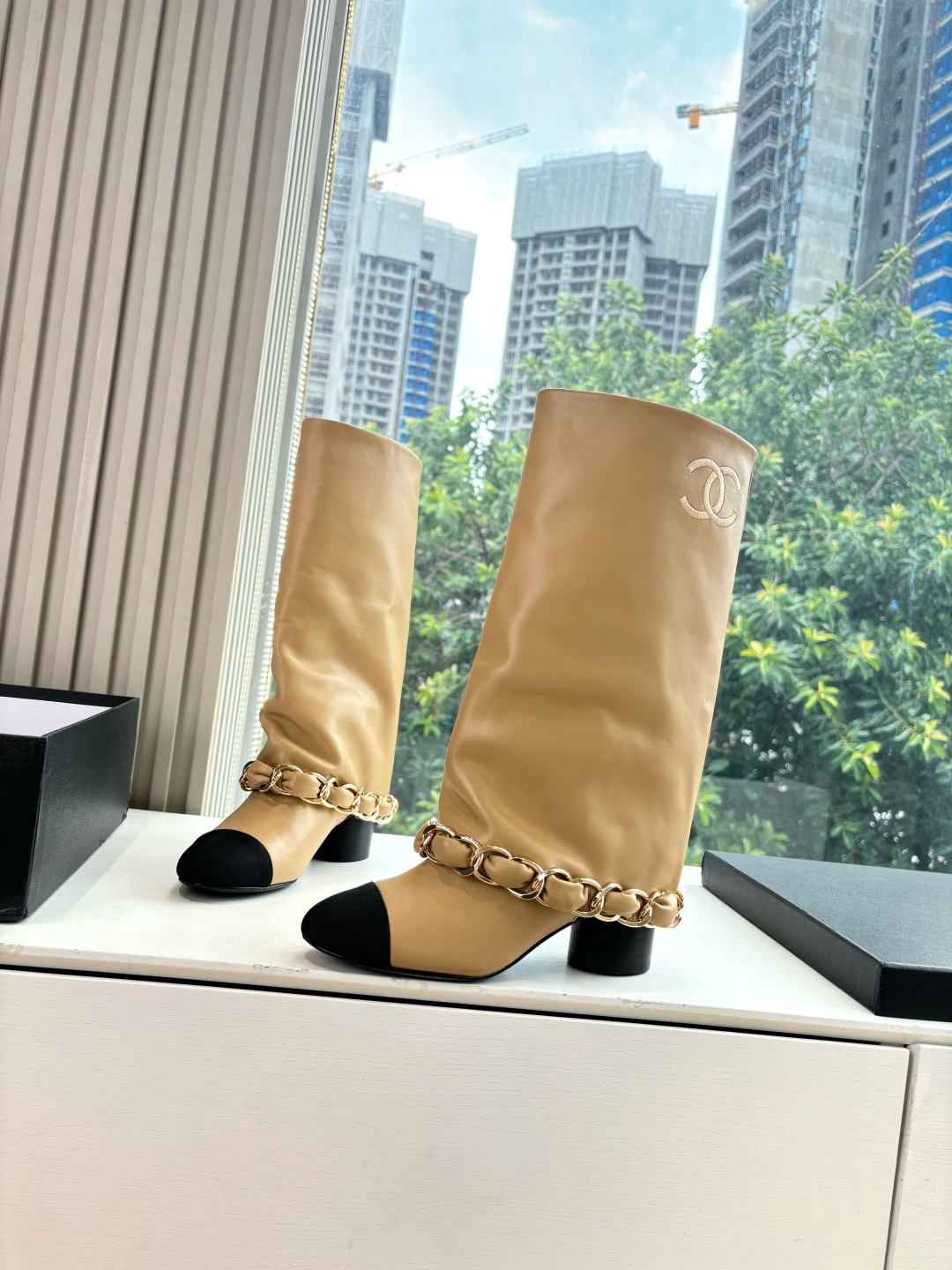 CHANEL 샤넬 가을/겨울 신상 부츠 (바이크/라이더 스타일) 신발