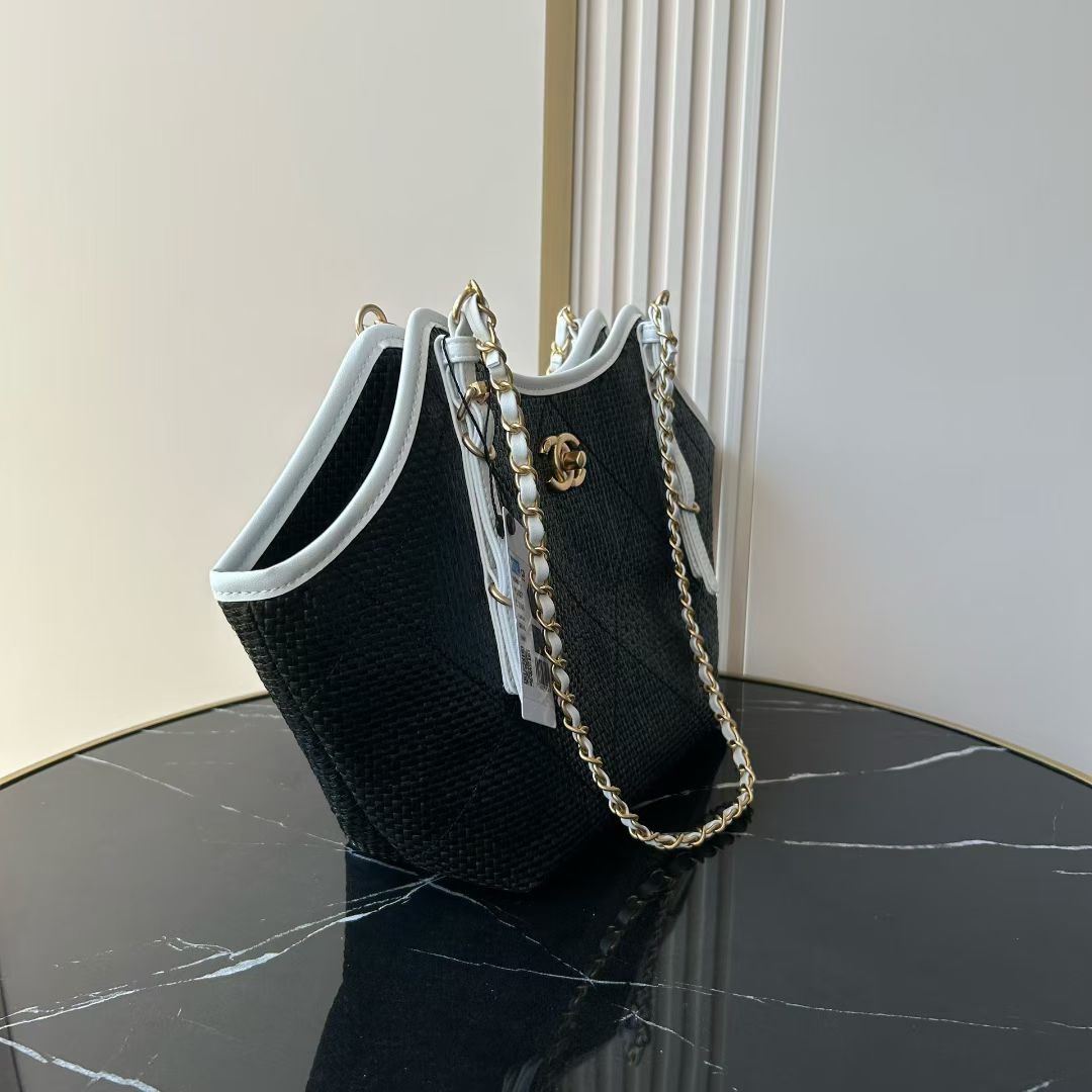 Chanel Maxi Hobo Bag 샤넬 호보백 토트백 숄더백 가방