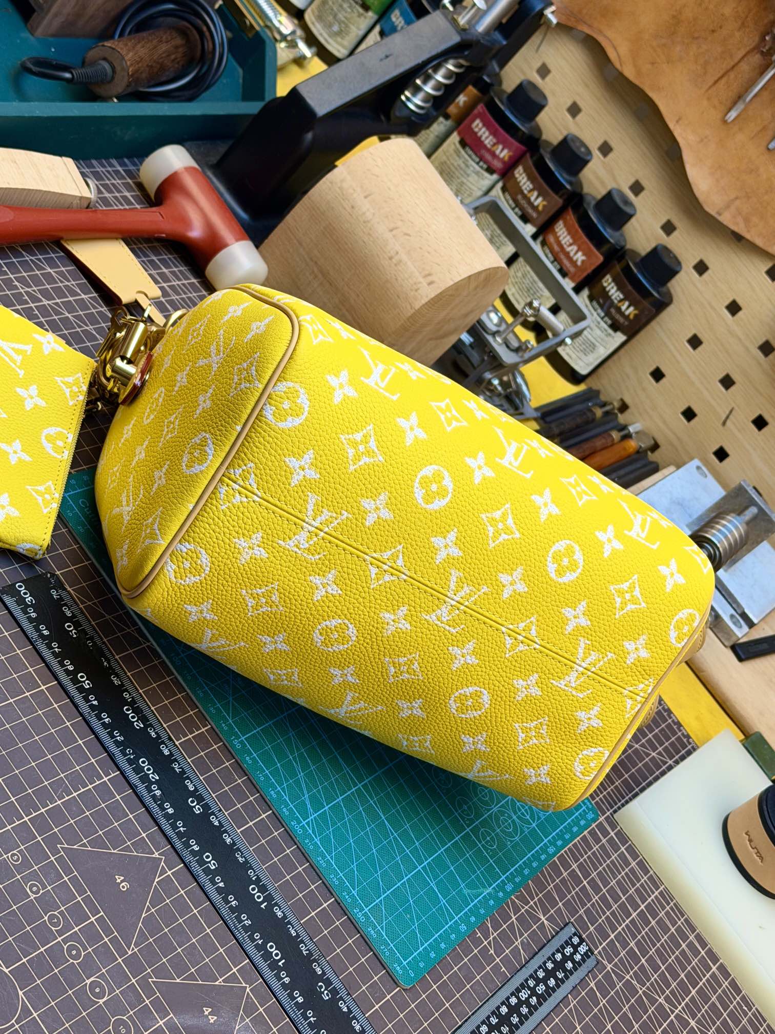 Louis Vuitton Speedy P9 Bandoulière 25 Monogram Leather LV 루이비통 가방