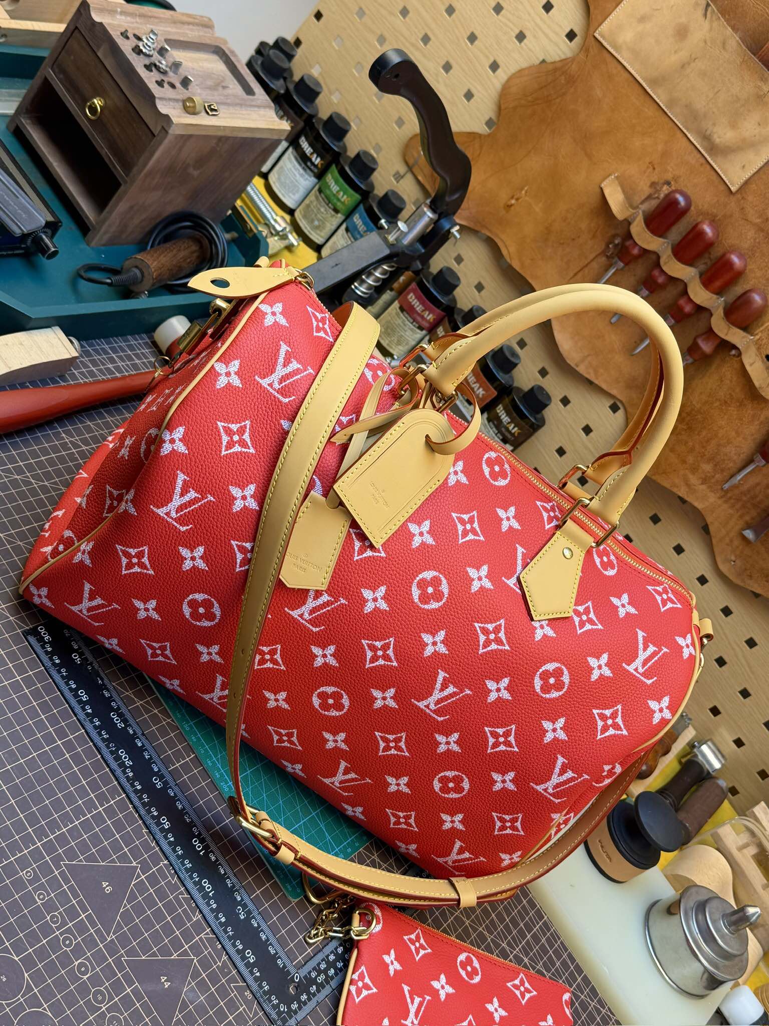 Louis Vuitton Speedy P9 Bandoulière 40 Monogram Leather LV 루이비통 가방