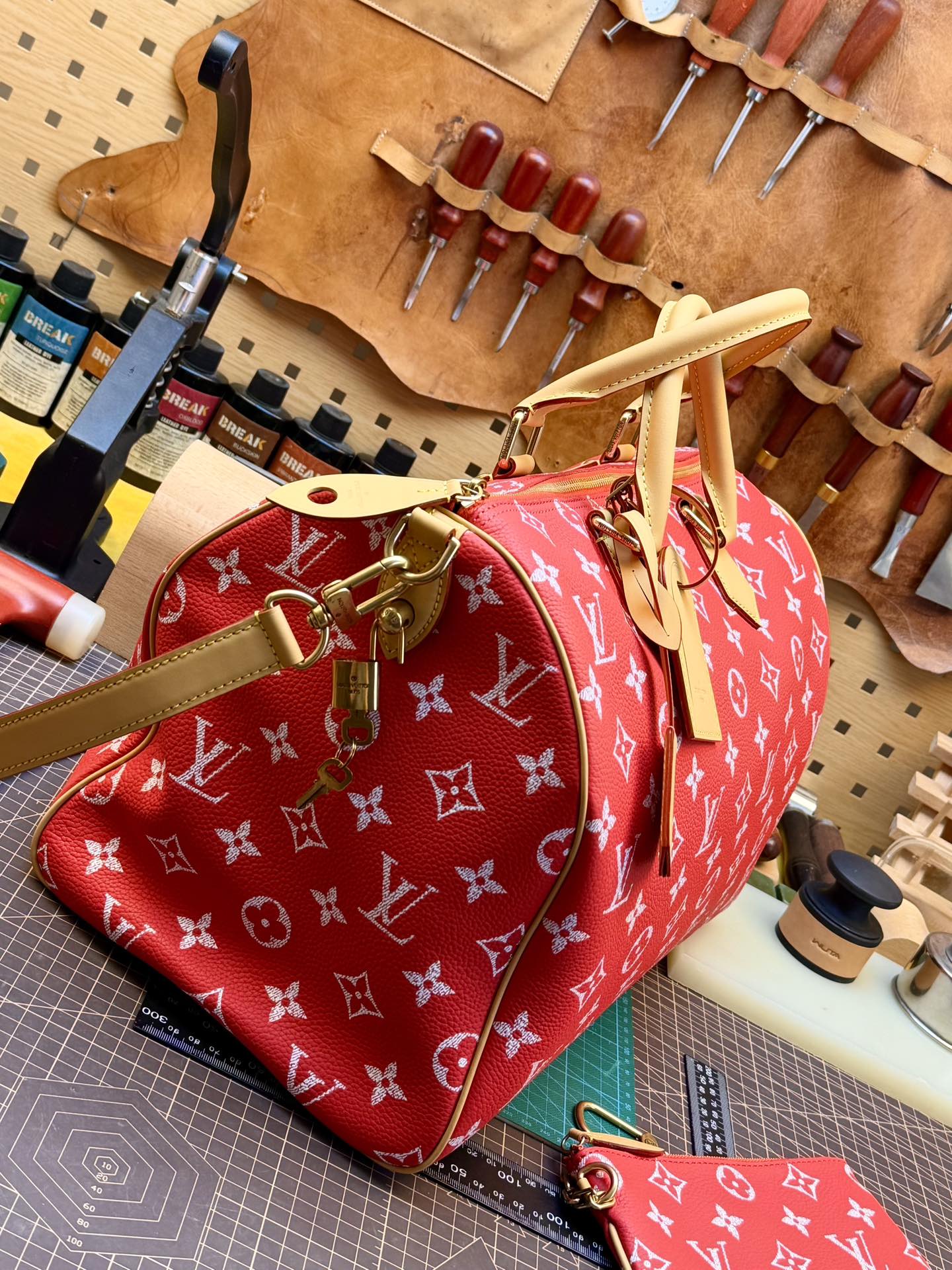 Louis Vuitton Speedy P9 Bandoulière 40 Monogram Leather LV 루이비통 가방