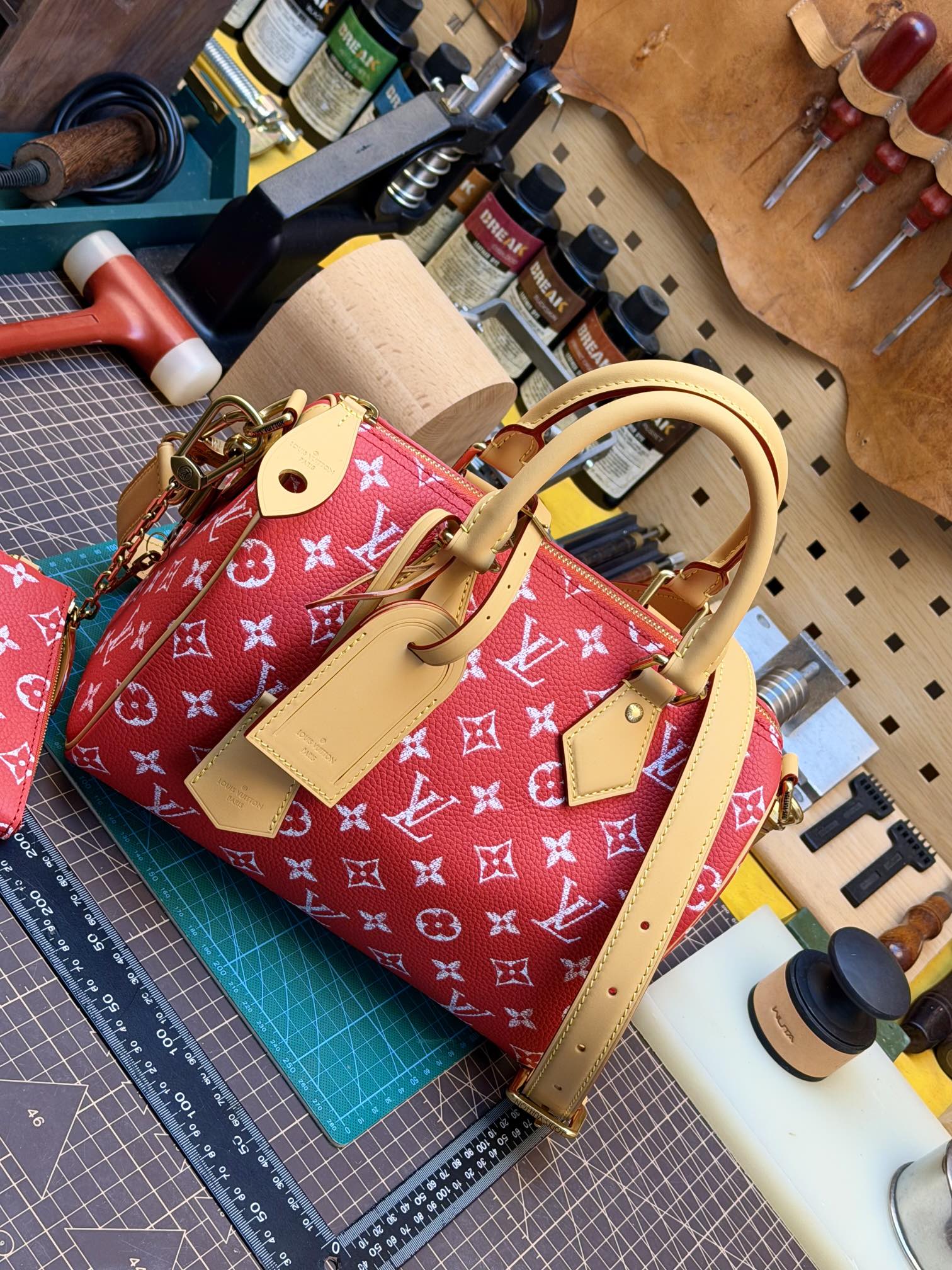 Louis Vuitton Speedy P9 Bandoulière 25 Monogram Leather LV 루이비통 가방