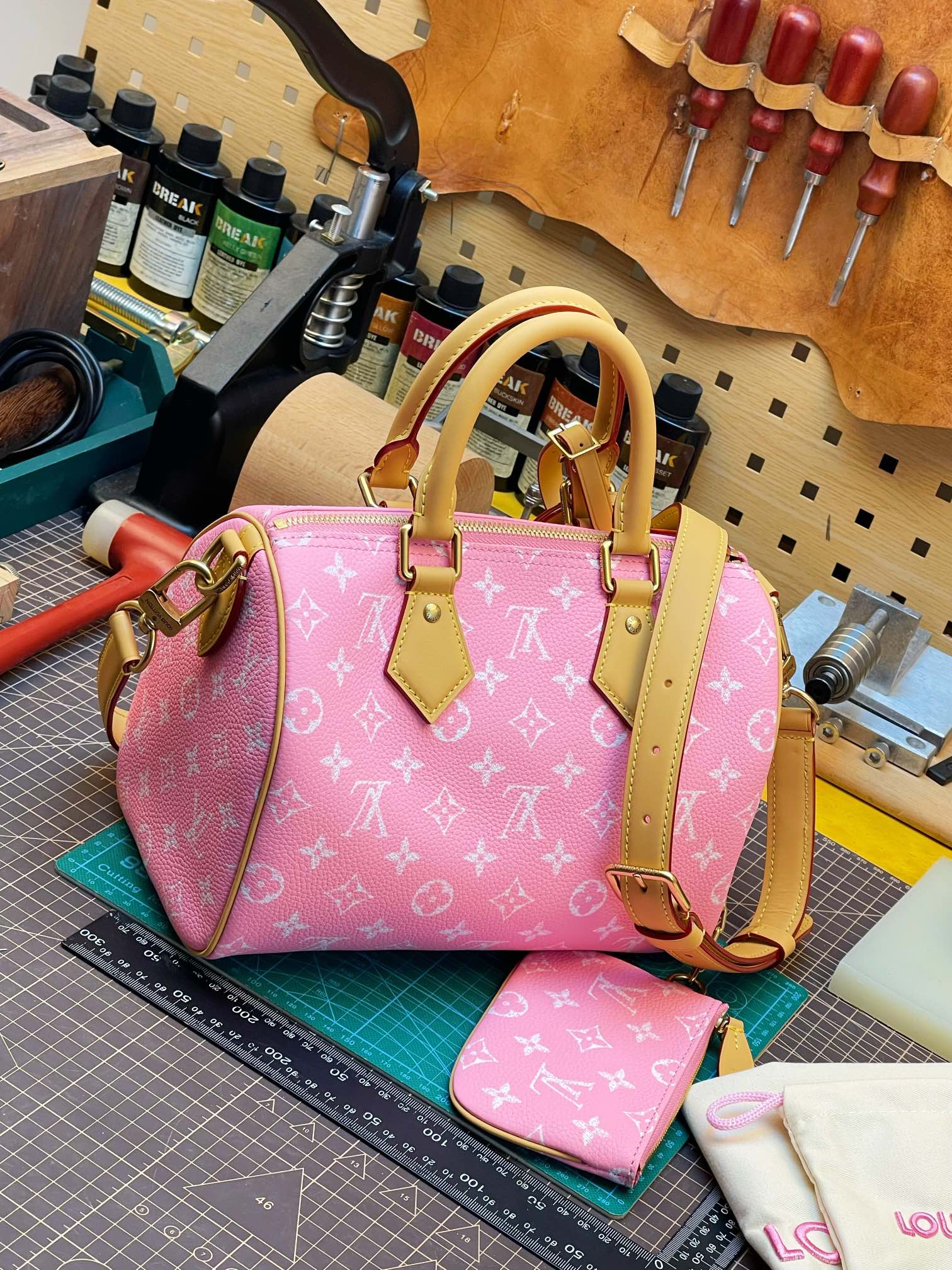 Louis Vuitton Speedy P9 Bandoulière 25 Monogram Leather LV 루이비통 가방