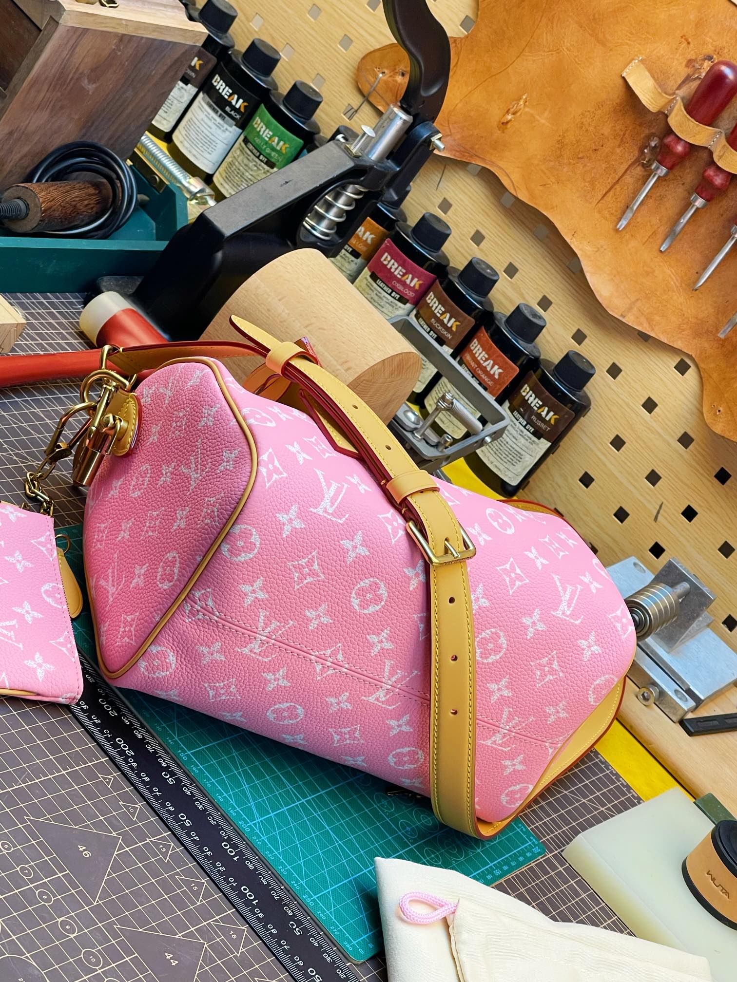 Louis Vuitton Speedy P9 Bandoulière 25 Monogram Leather LV 루이비통 가방