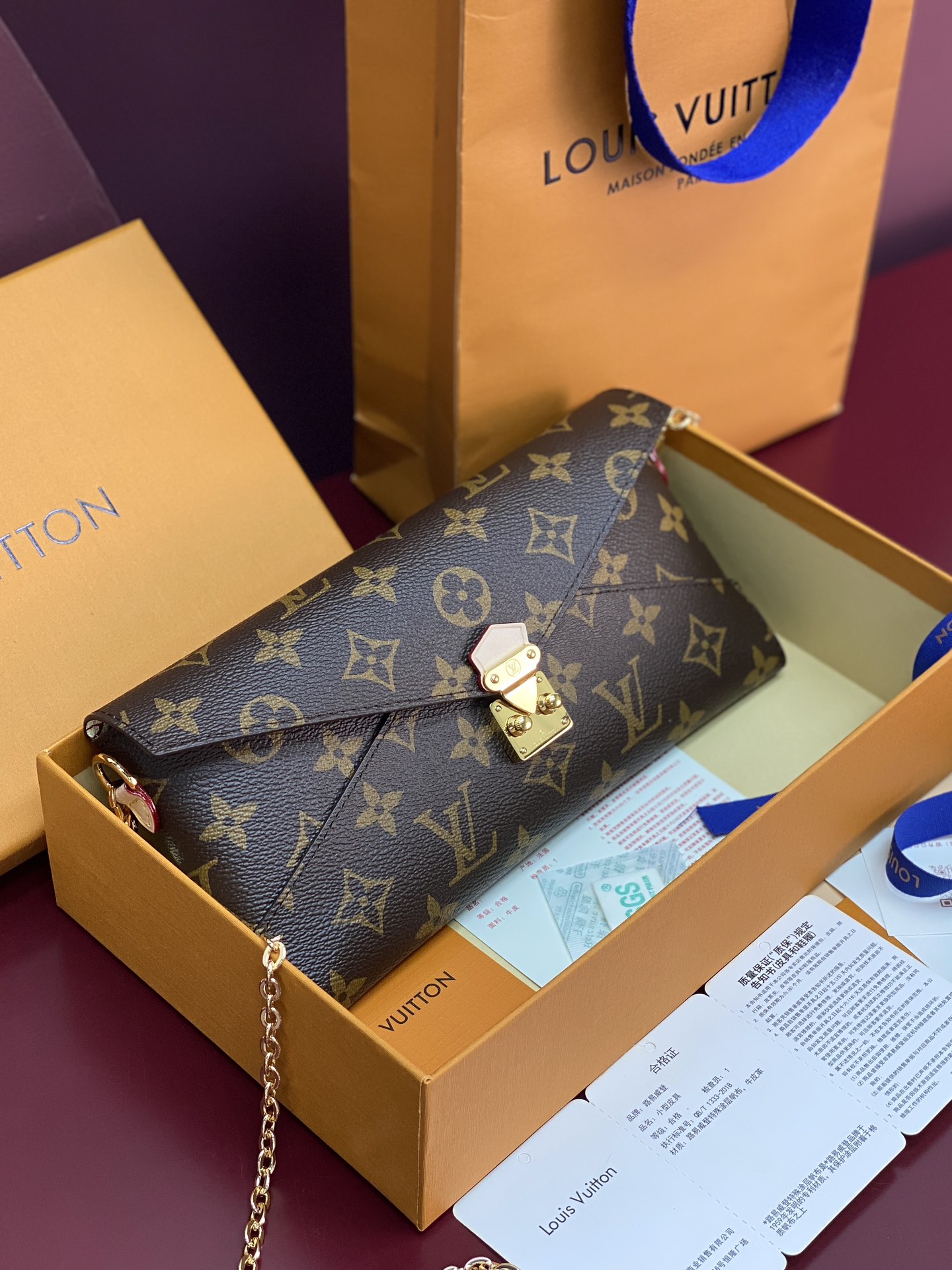 Louis Vuitton Kirigami Or Origer On Chain LV 루이비통 체인 클러치 3종 세트 가방