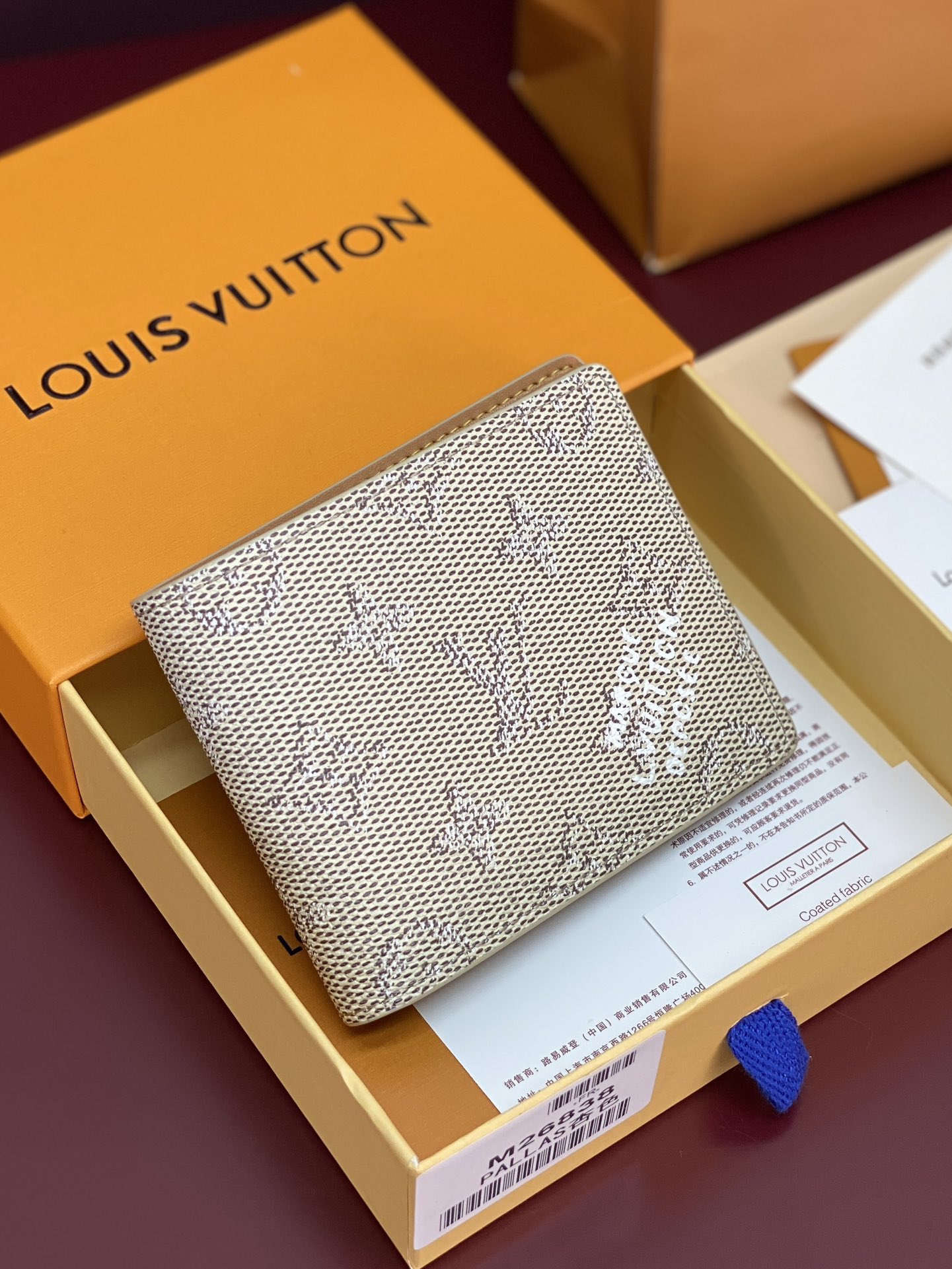 LV Slender 지갑 M26838 반지갑