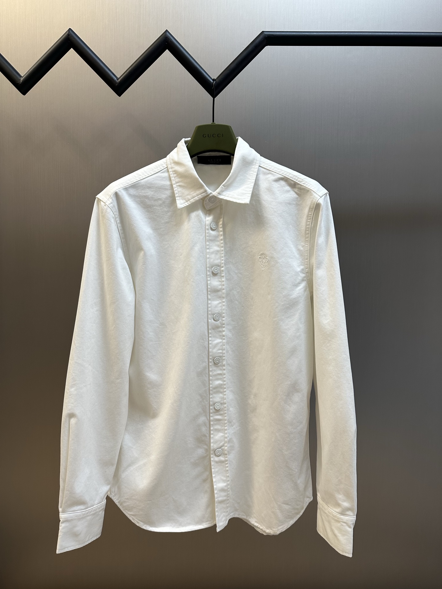 GUCCI 구찌 패밀리 크레스트 자수 셔츠 의류