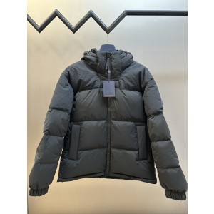 LV 루이비통 클래식 엠보싱 다운 패딩 점퍼 재킷 의류
