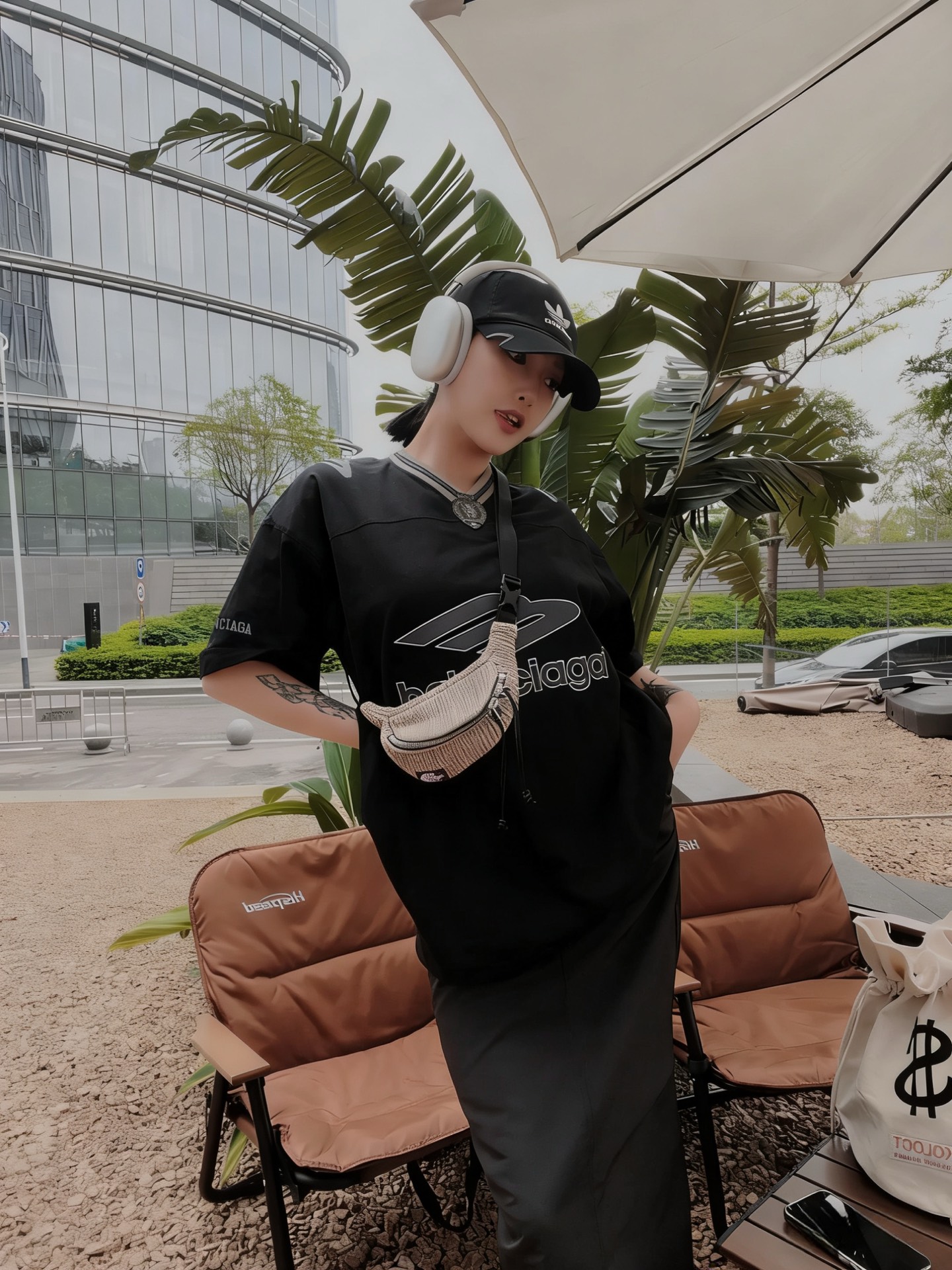 Balenciaga 발렌시아가 팀 시리즈 V넥 반팔 티셔츠 의류