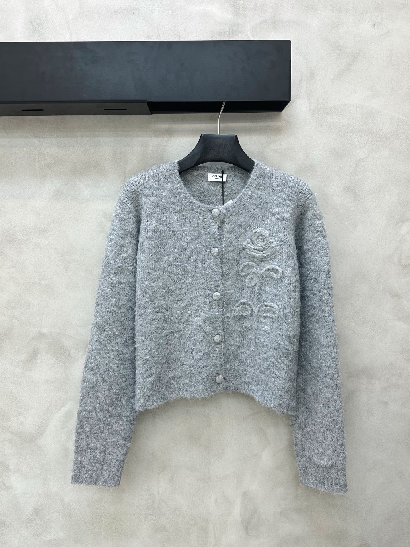 Celine 셀린느 입체 플라워 니트 가디건 의류