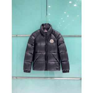 Moncler 몽클레어 몽클레르 스탠드 카라 다운 점퍼 패딩 재킷 의류