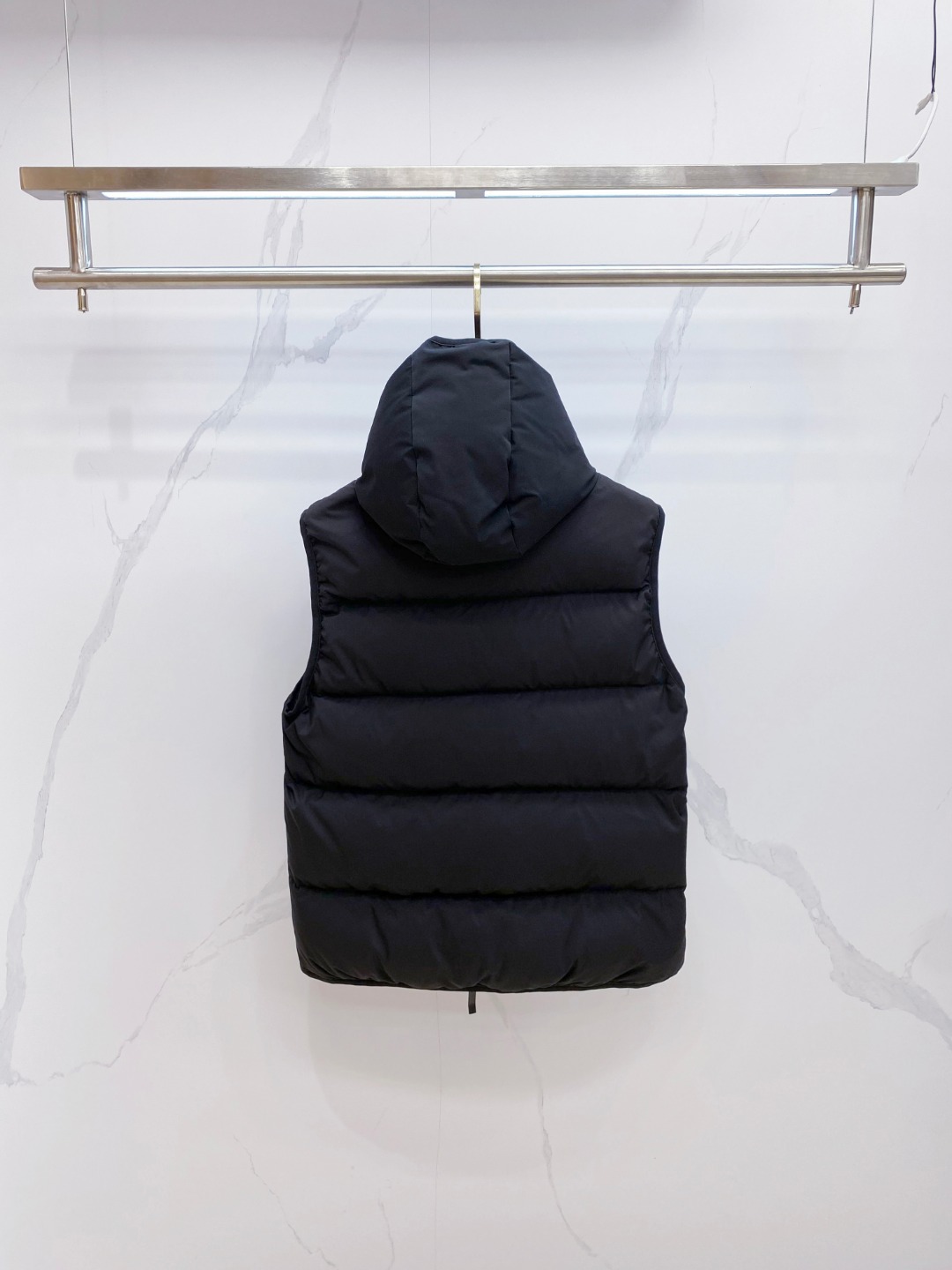 Moncler Valmasque 몽클레어 몽클레르 다운 베스트 패딩 조끼 의류