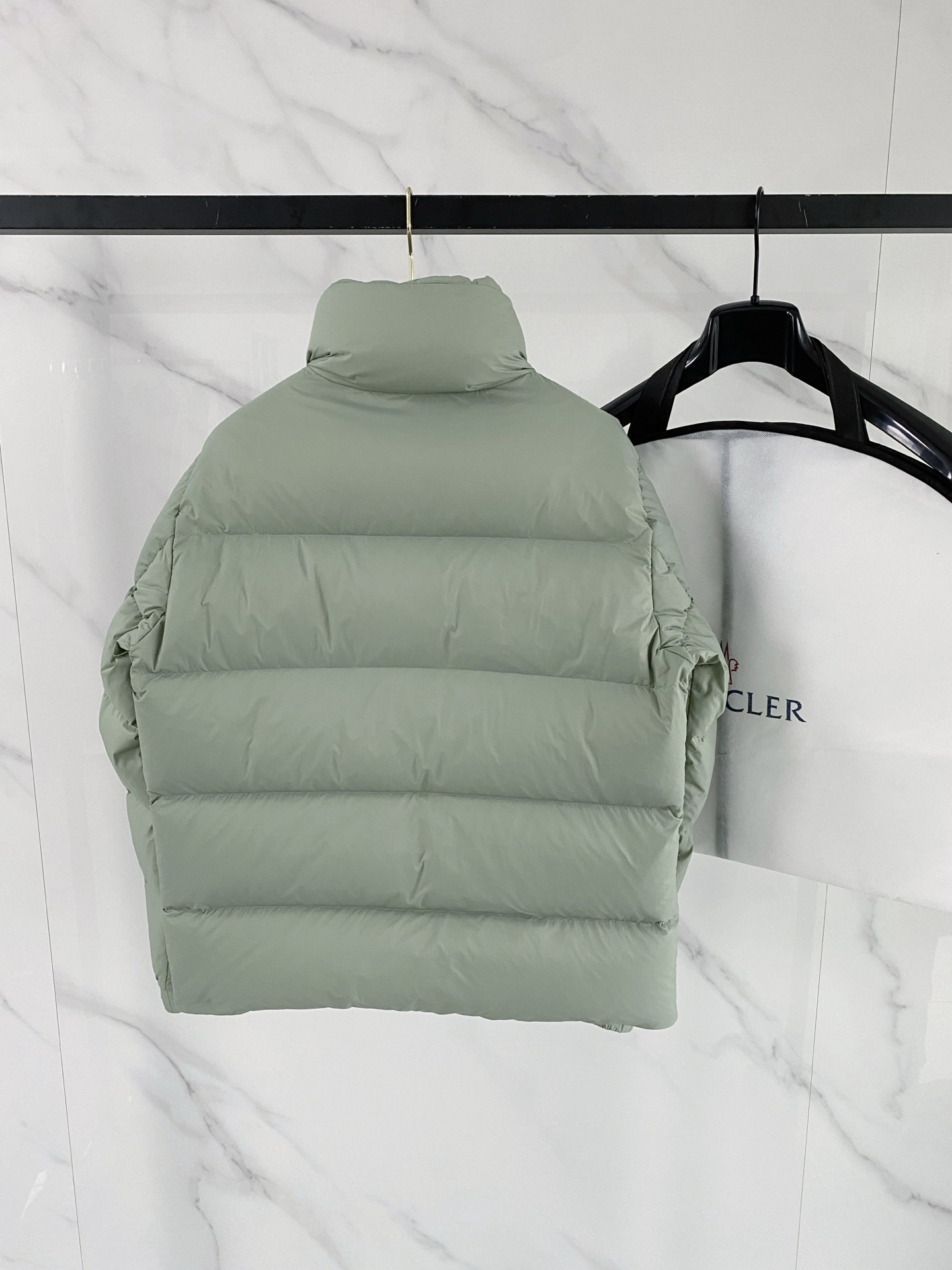 Moncler 몽클레어 몽클레르 다운 패딩 점퍼 자켓 재킷 의류