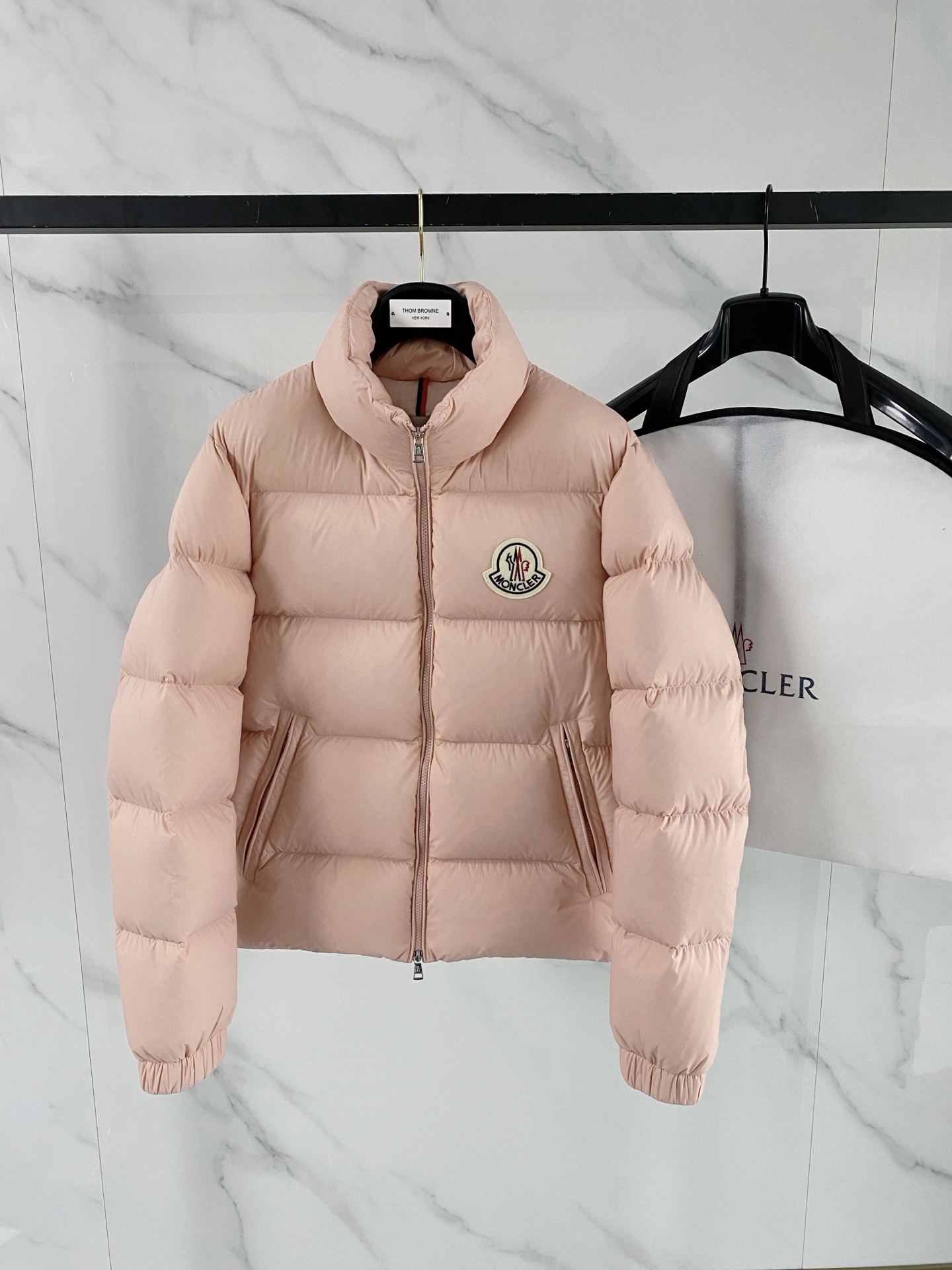 Moncler 몽클레어 몽클레르 다운 패딩 점퍼 자켓 재킷 의류