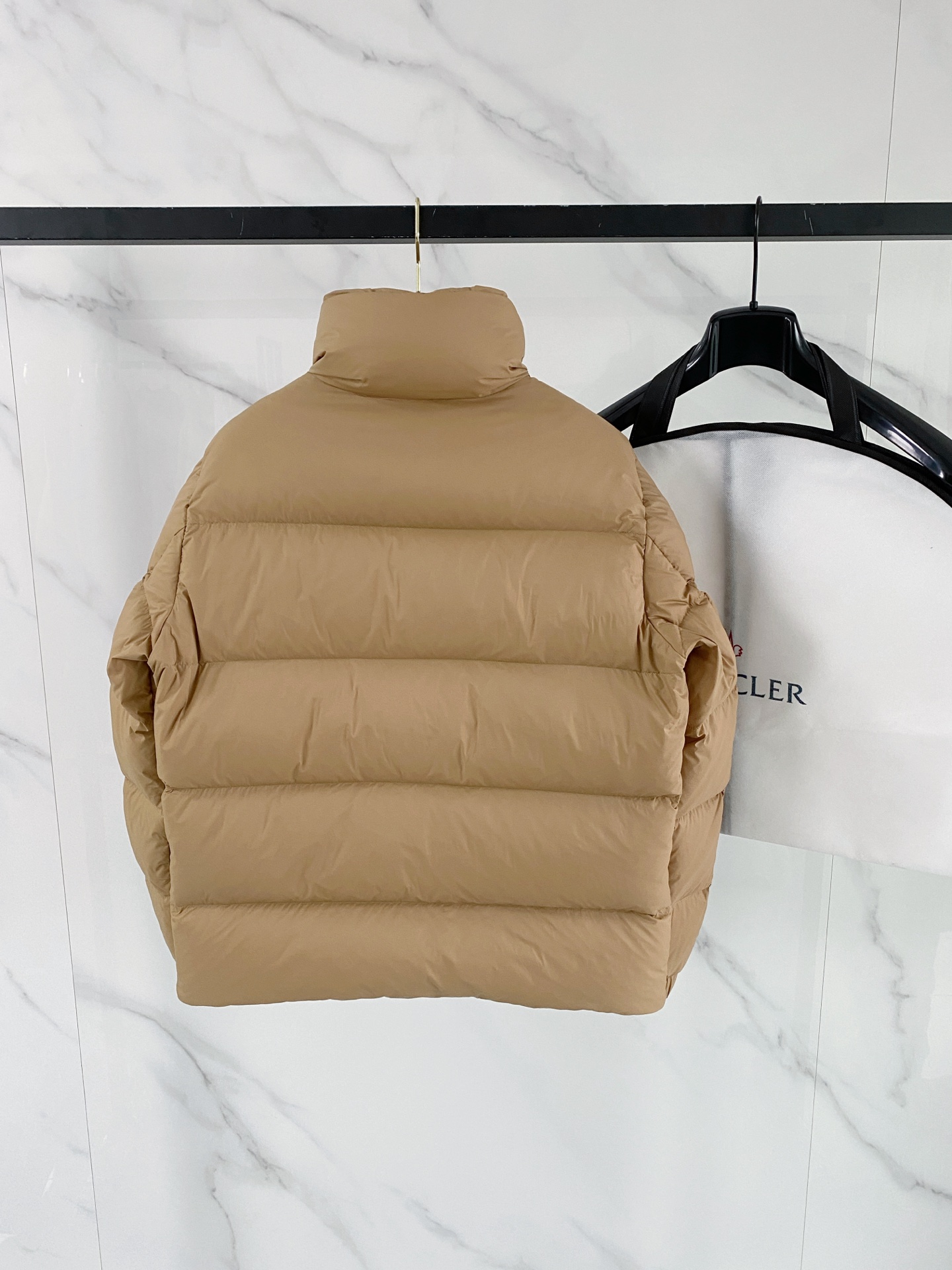 Moncler 몽클레어 몽클레르 다운 패딩 점퍼 자켓 재킷 의류