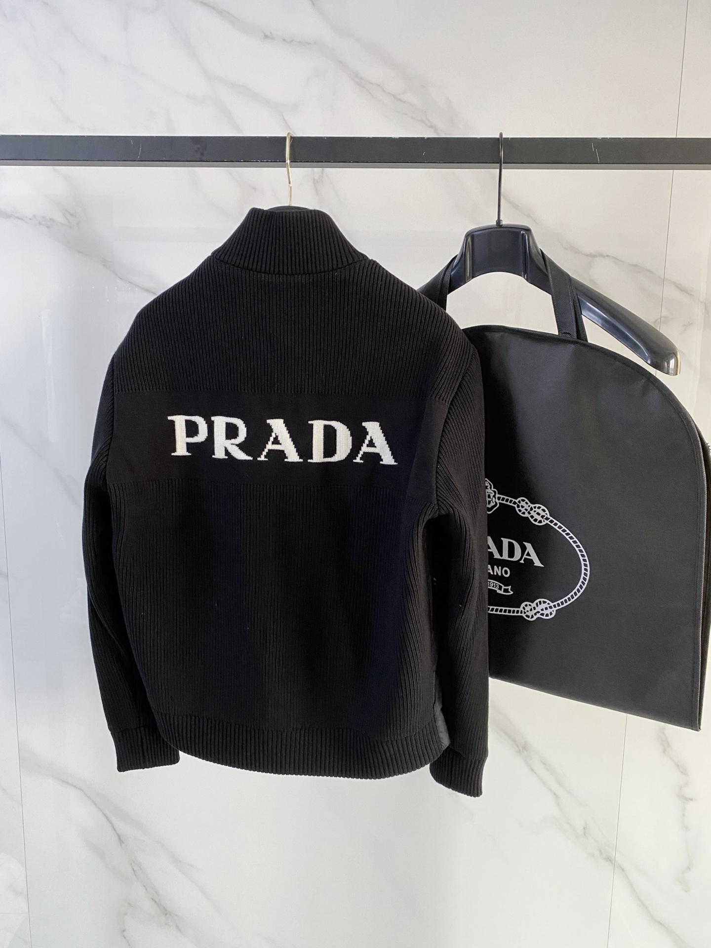 Prada 프라다 남성 다운 니트 다운 패딩 점퍼 자켓 재킷 의류