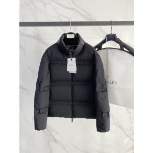 Moncler 몽클레어 몽클레르 다운 패딩 점퍼 자켓 재킷 의류