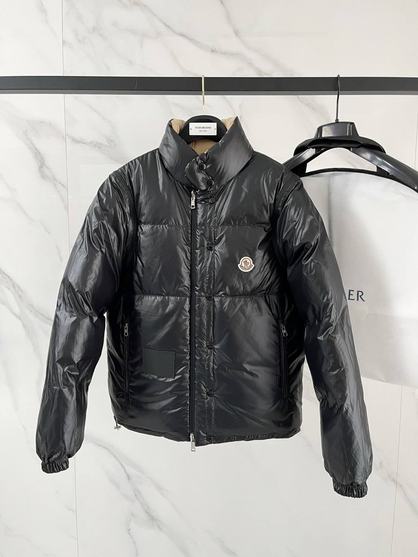 Moncler 몽클레어 몽클레르 다운 패딩 점퍼 자켓 재킷 의류