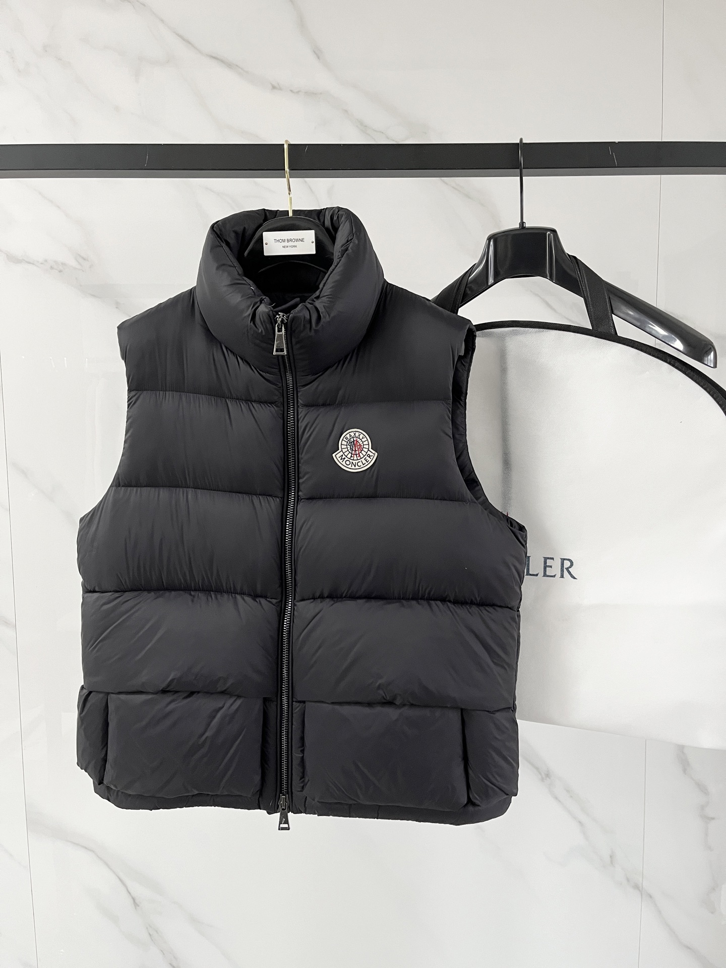 Moncler 몽클레어 몽클레르 다운 베스트 패딩 조끼 의류