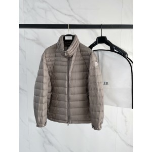 Moncler 몽클레어 몽클레르 다운 패딩 점퍼 자켓 재킷 의류