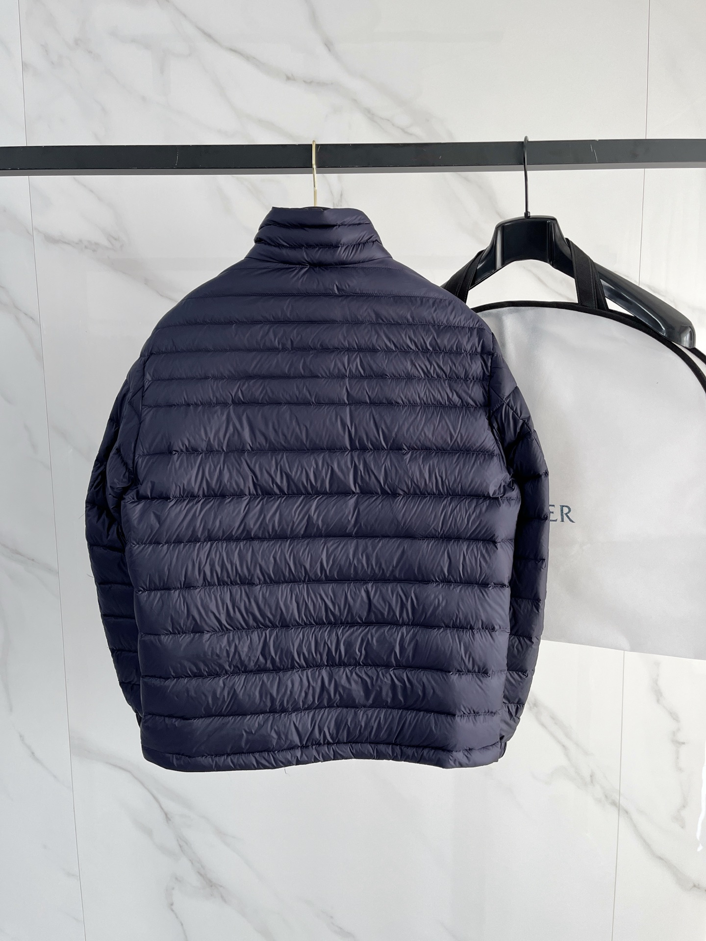 Moncler 몽클레어 몽클레르 다운 패딩 점퍼 자켓 재킷 의류