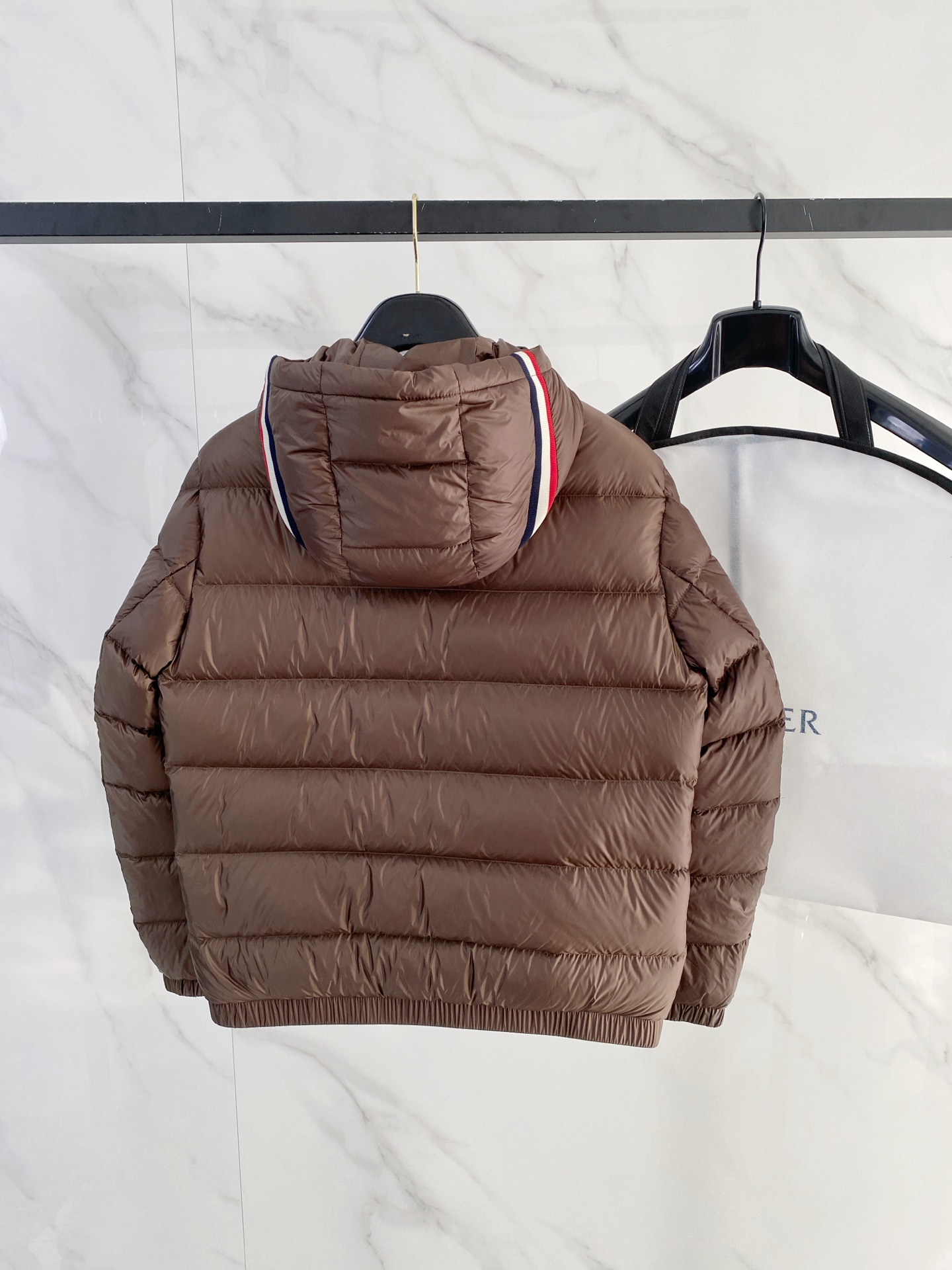 Moncler 몽클레어 몽클레르 다운 패딩 점퍼 자켓 재킷 의류