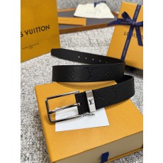 LV PONT NEUF Taurillon 루이비통 남성 벨트