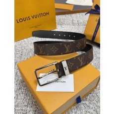 LV PONT NEUF Taurillon 루이비통 남성 벨트